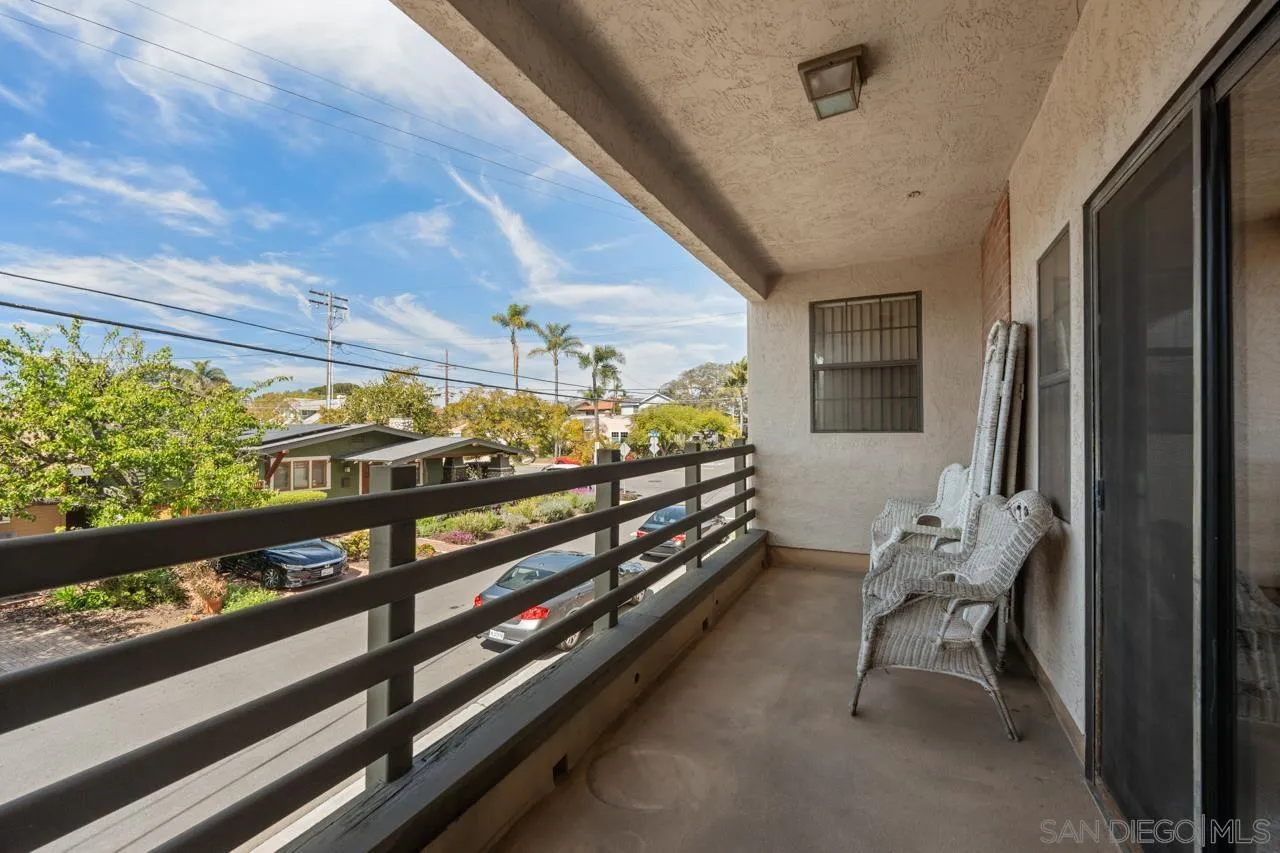 https://cdn.realtyfeed.com/cdn/127/260005729/80c9f2fc35828eb43a916338019b0f9d.webp