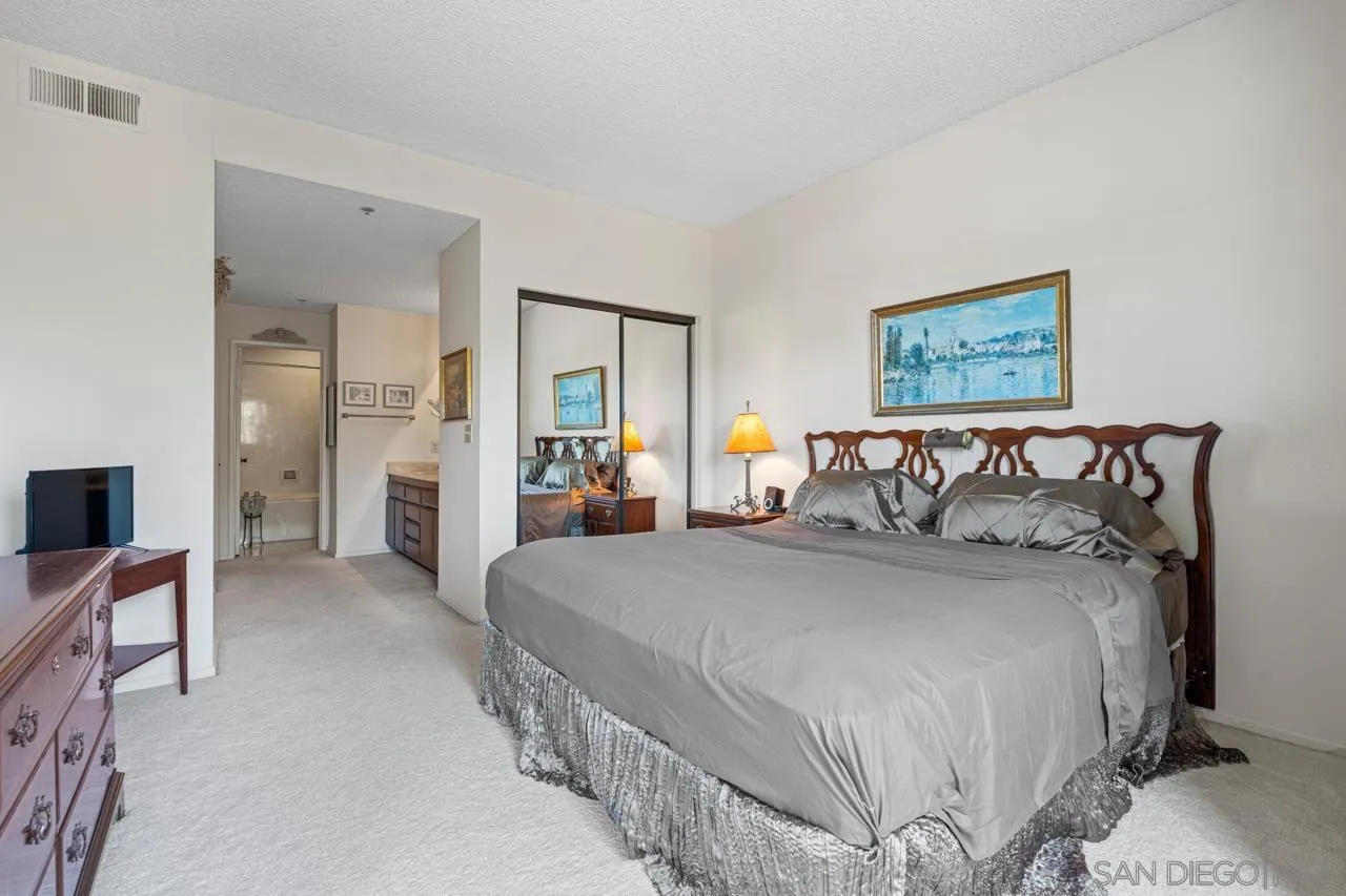 https://cdn.realtyfeed.com/cdn/127/260005729/ef99ae92ea11f0237fd034c7ca5ee134.webp