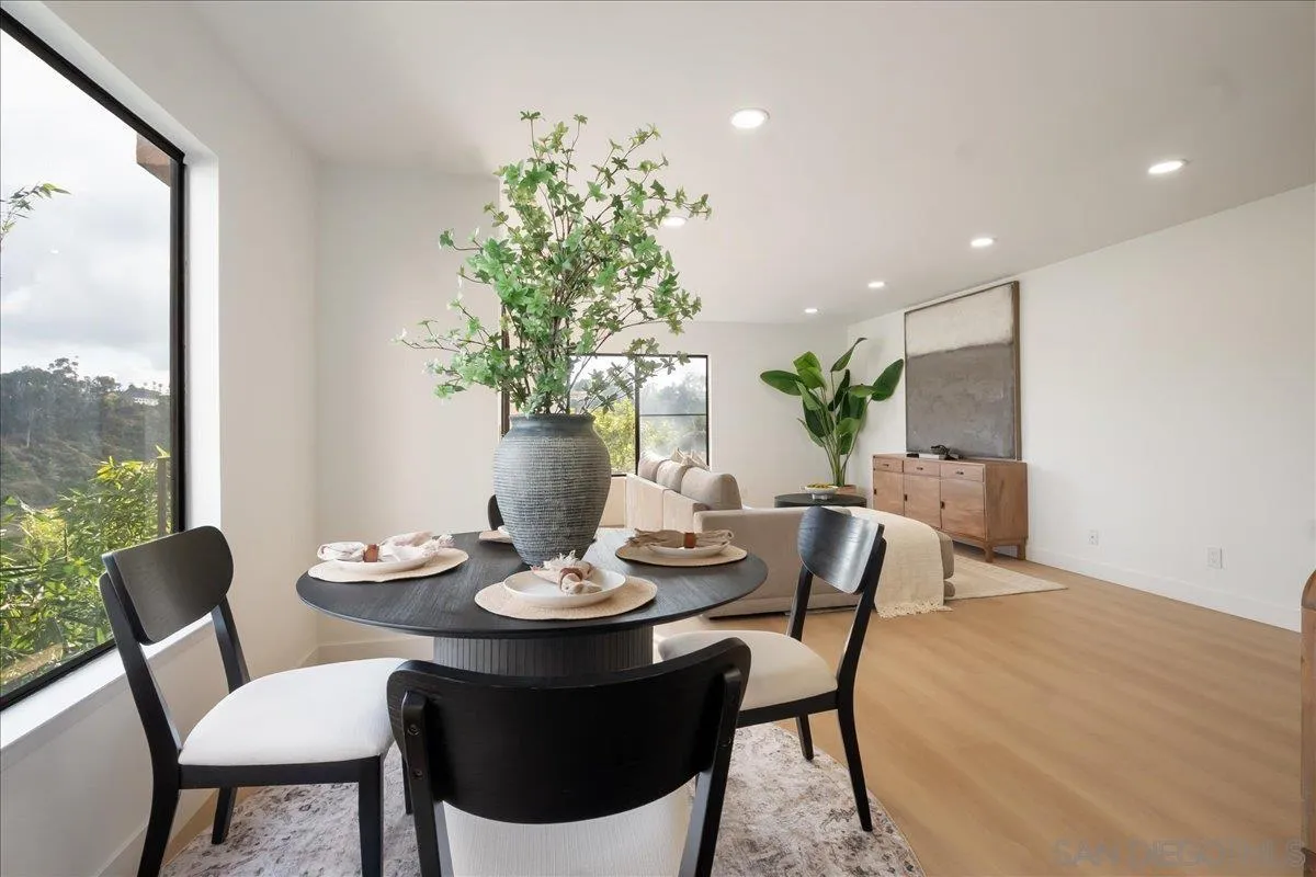 Photo #6: 260005733 Listing: Photo #6