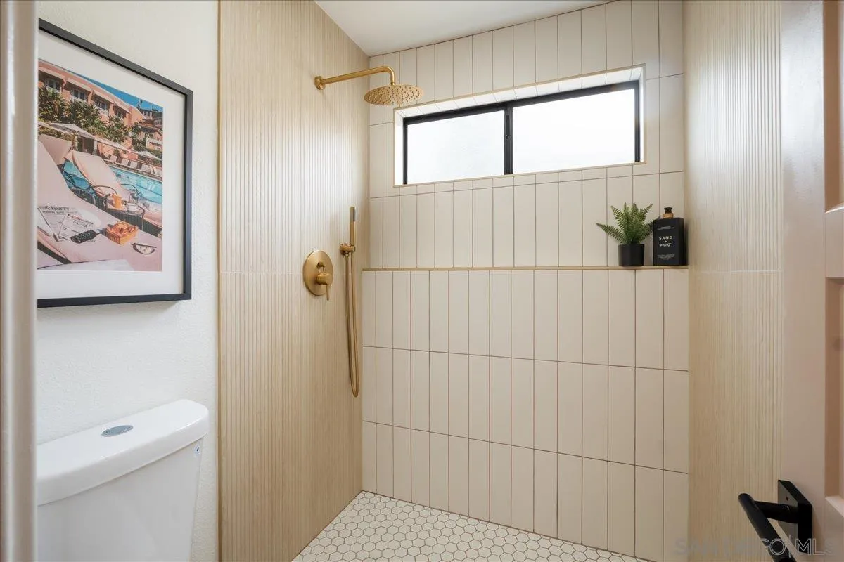 Photo #18: 260005733 Listing: Photo #18