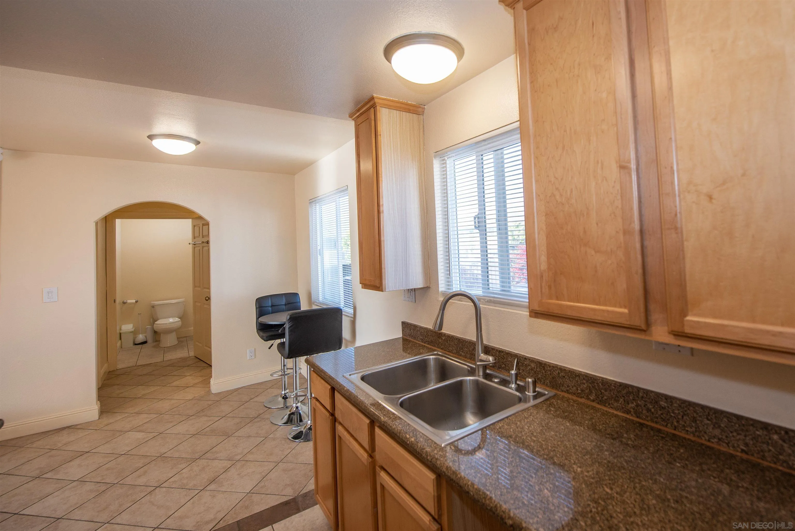 Photo #4: 260005736 Listing: Photo #4