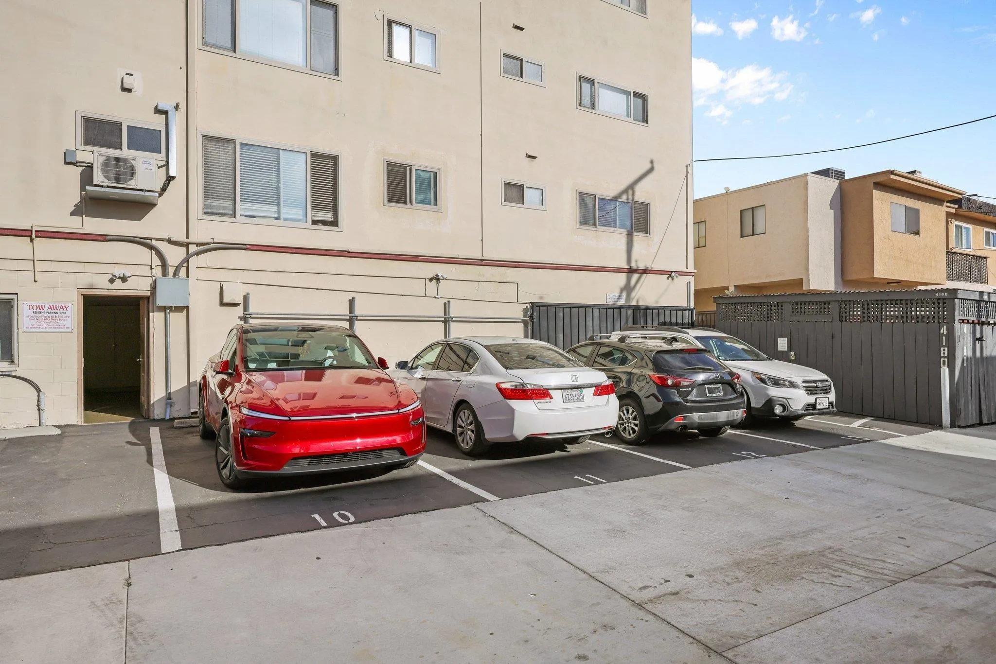 Photo #22: 260005738 Listing: Photo #22