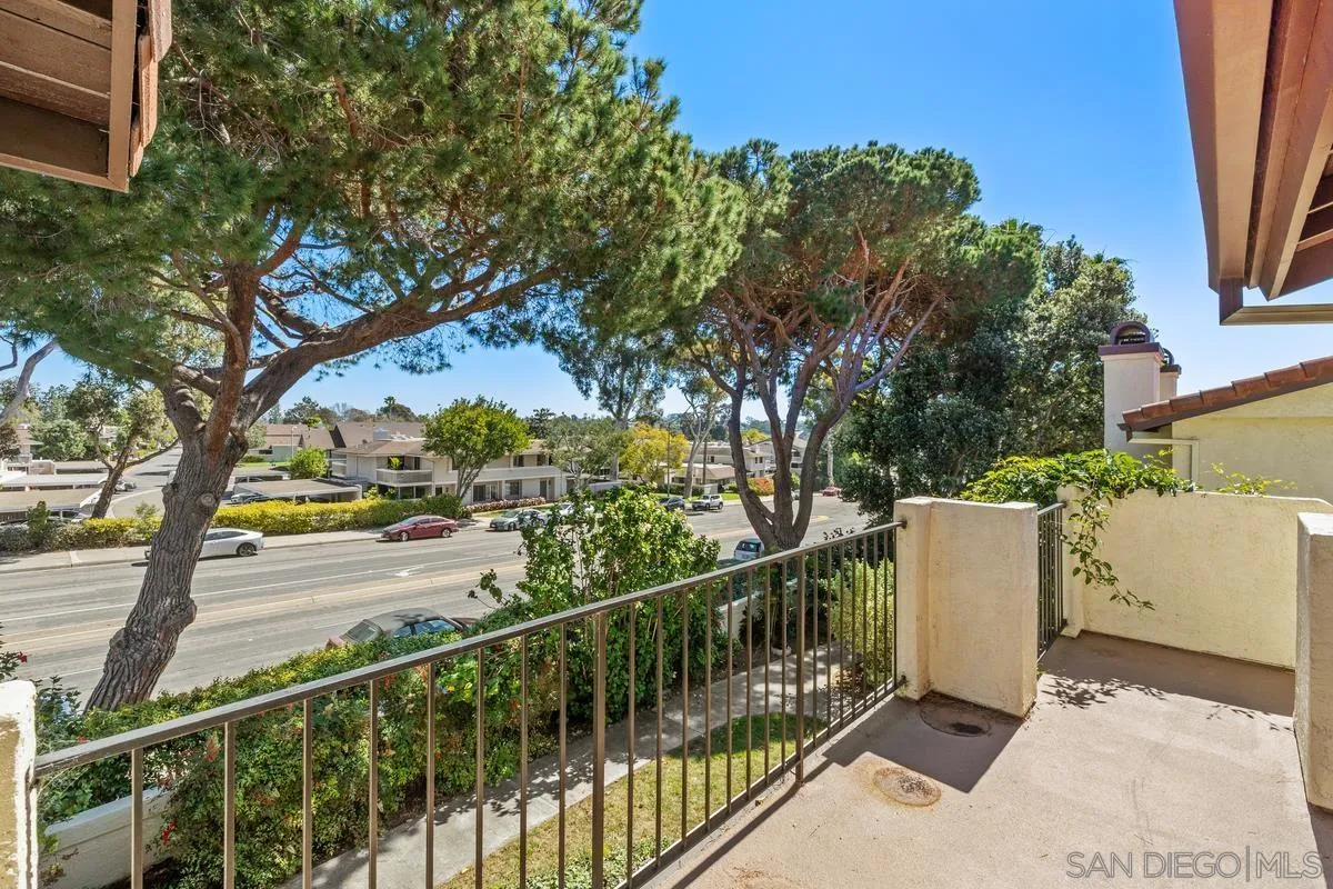 https://cdn.realtyfeed.com/cdn/127/260005740/397dbc5e00baaf165454392828e9e876.webp