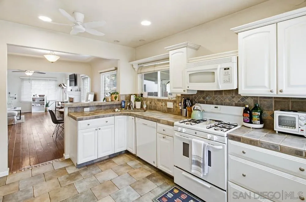 4454 - 58 41st Street, San Diego, CA, 92116