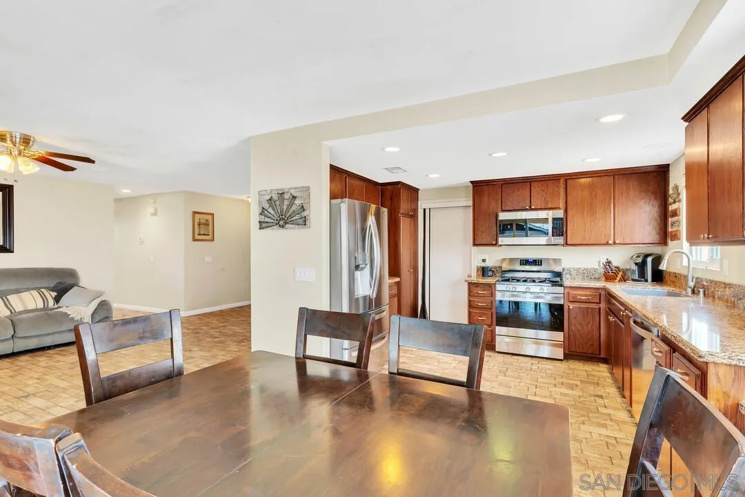 https://cdn.realtyfeed.com/cdn/127/260005748/3542a1ca08912034898bad2da78520e7.webp