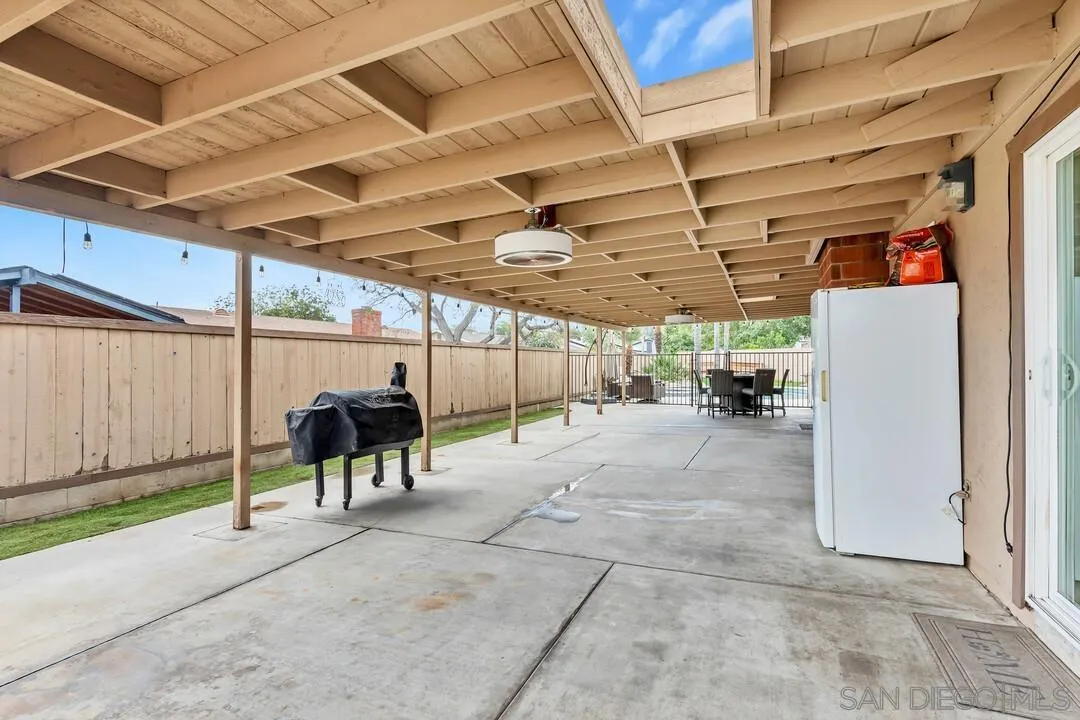 9219 Via De Amor, Santee, CA 92071