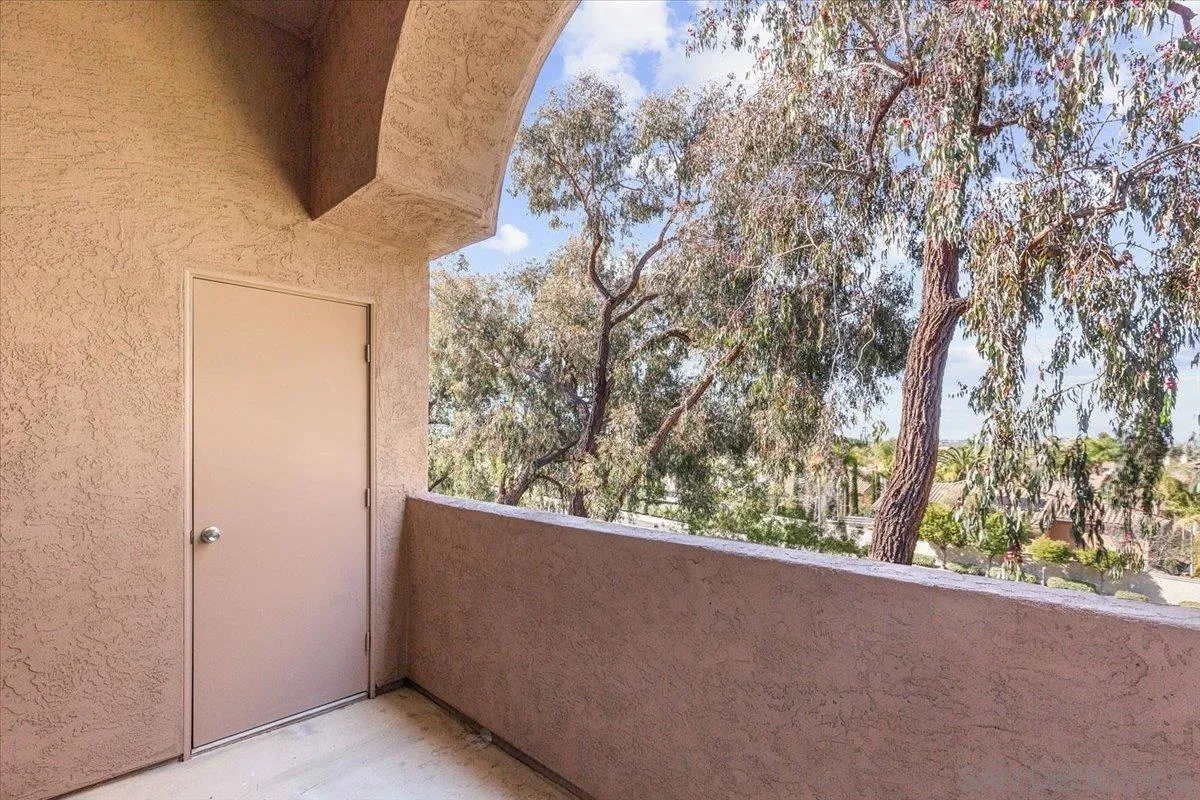 https://cdn.realtyfeed.com/cdn/127/260005754/c87e1faf3cfa6008e52856054376d33a.webp
