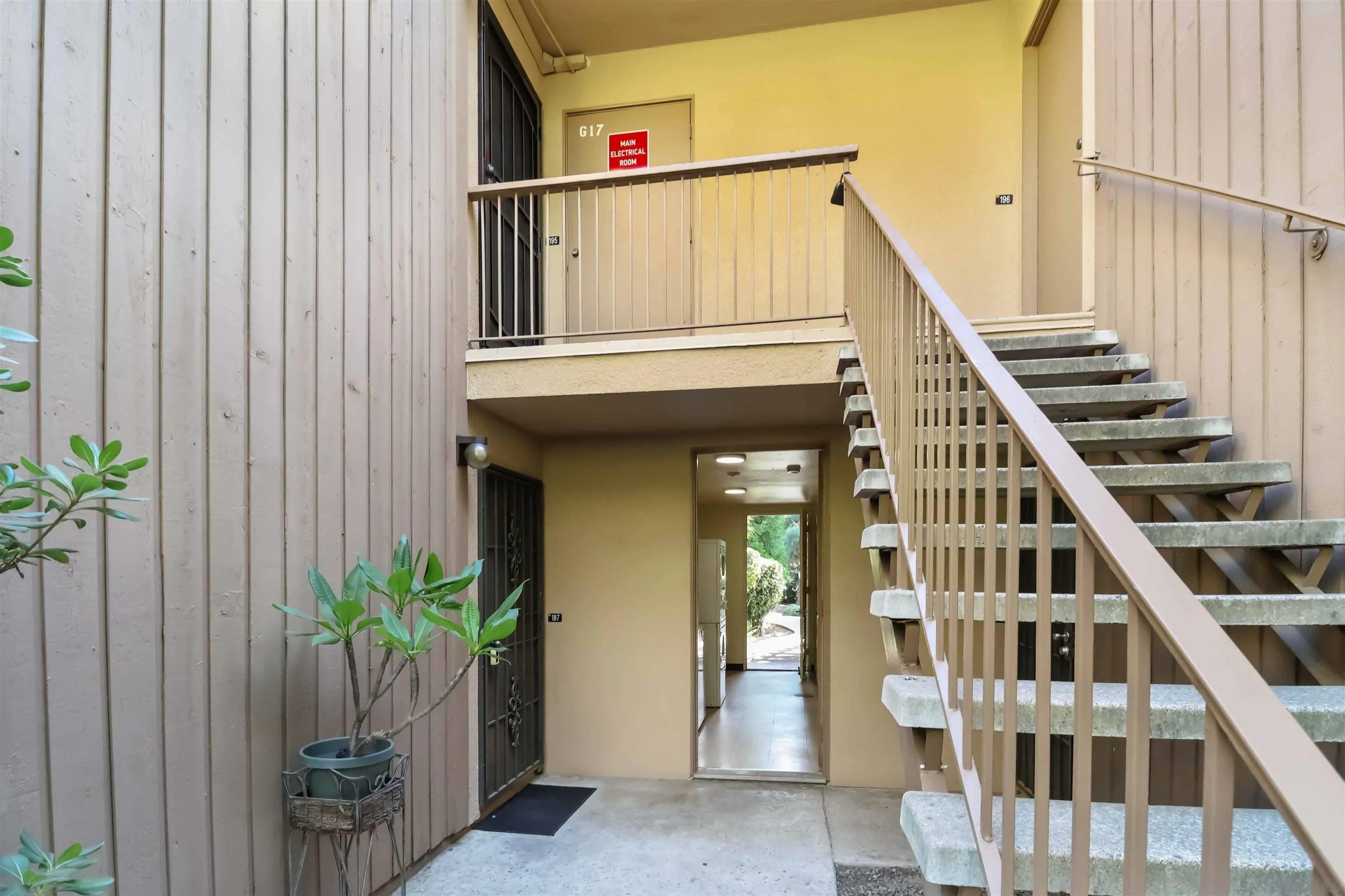 Photo #7: 260005756 Listing: Photo #7