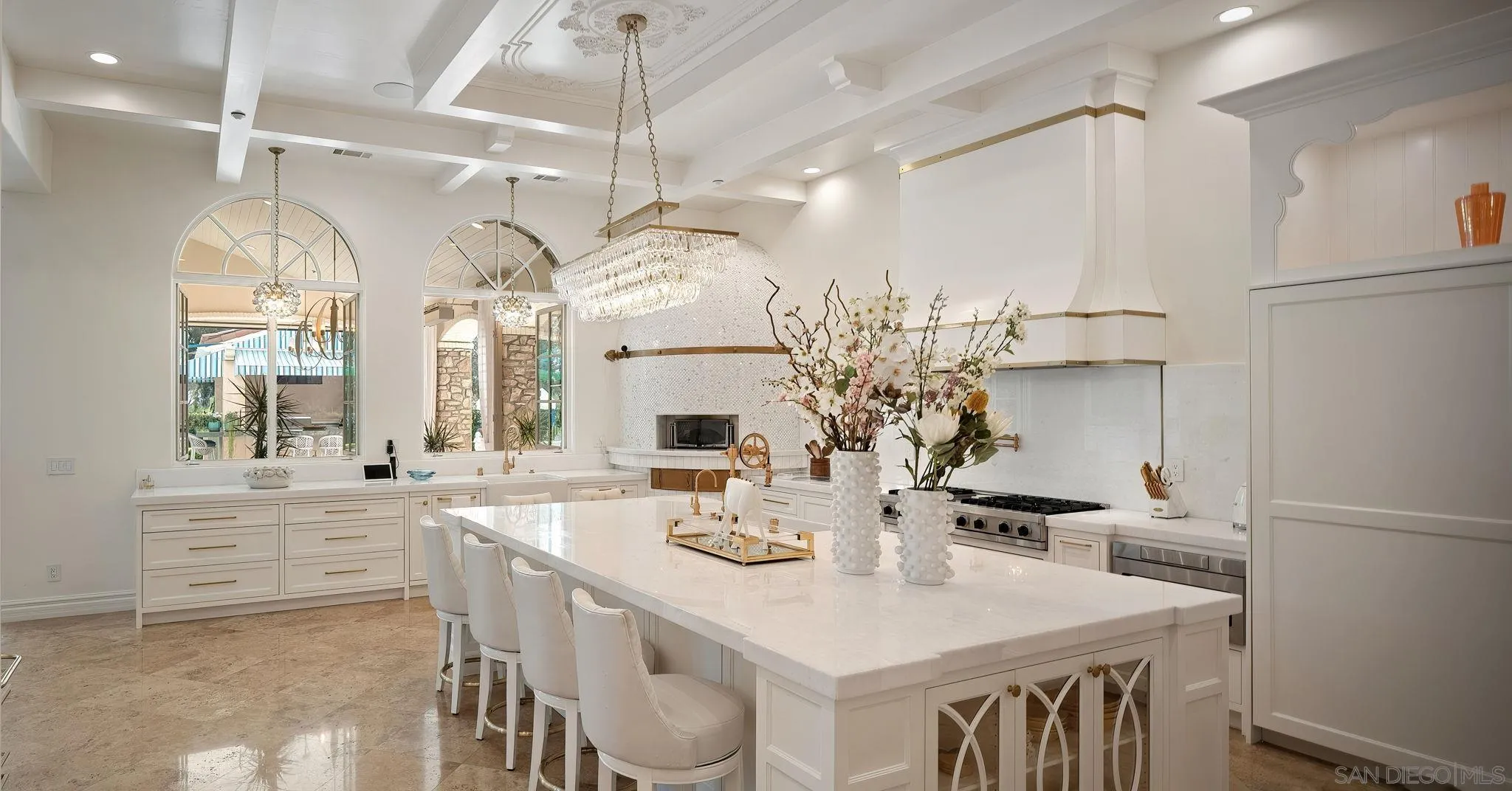 https://cdn.realtyfeed.com/cdn/127/260005757/83f0bc4ab7dfc749955d5d339e47dab7.webp