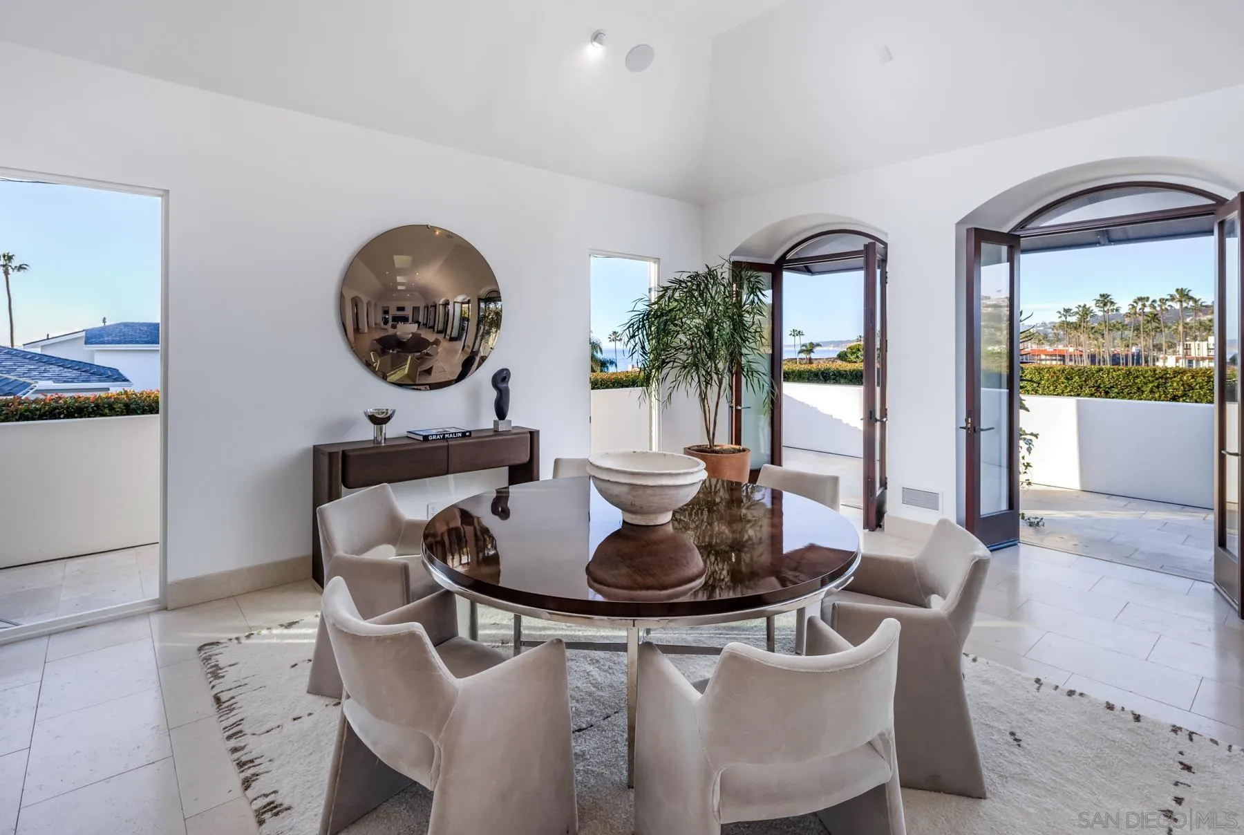 https://cdn.realtyfeed.com/cdn/127/260005761/9b843007ad30d4397079e496e353d7eb.webp