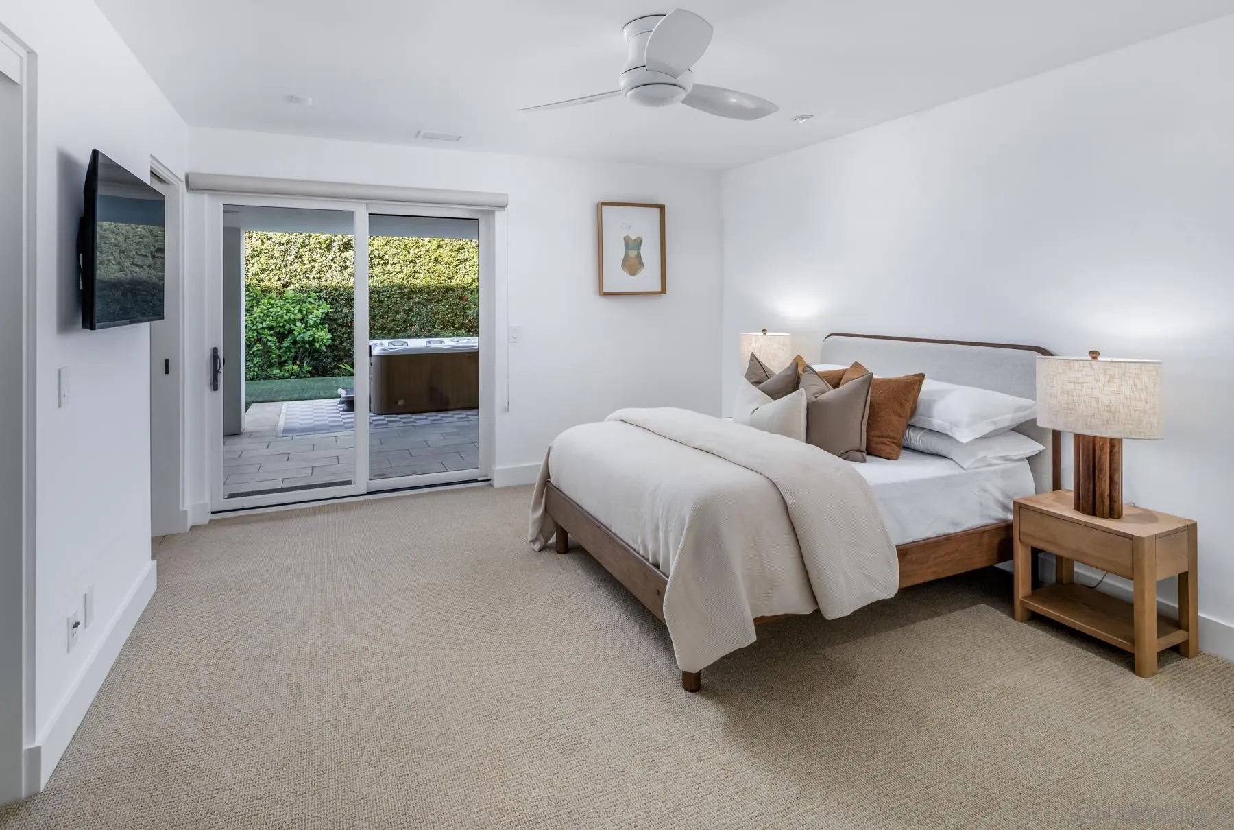 https://cdn.realtyfeed.com/cdn/127/260005761/b13bc97a76a7ed5611e5b36e14ad3776.webp