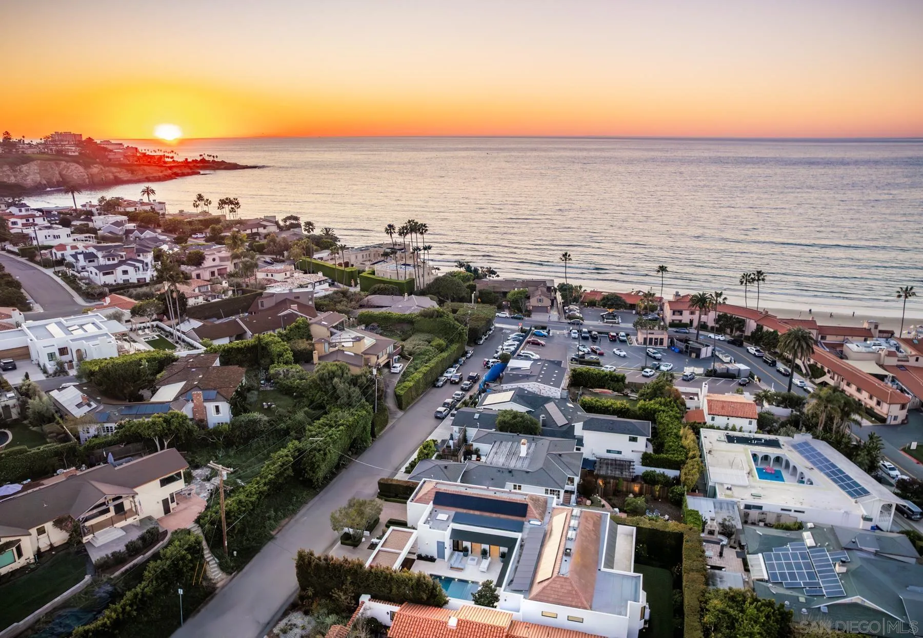 https://cdn.realtyfeed.com/cdn/127/260005761/d4c28819be6bb4be4d807fdbd84c0676.webp