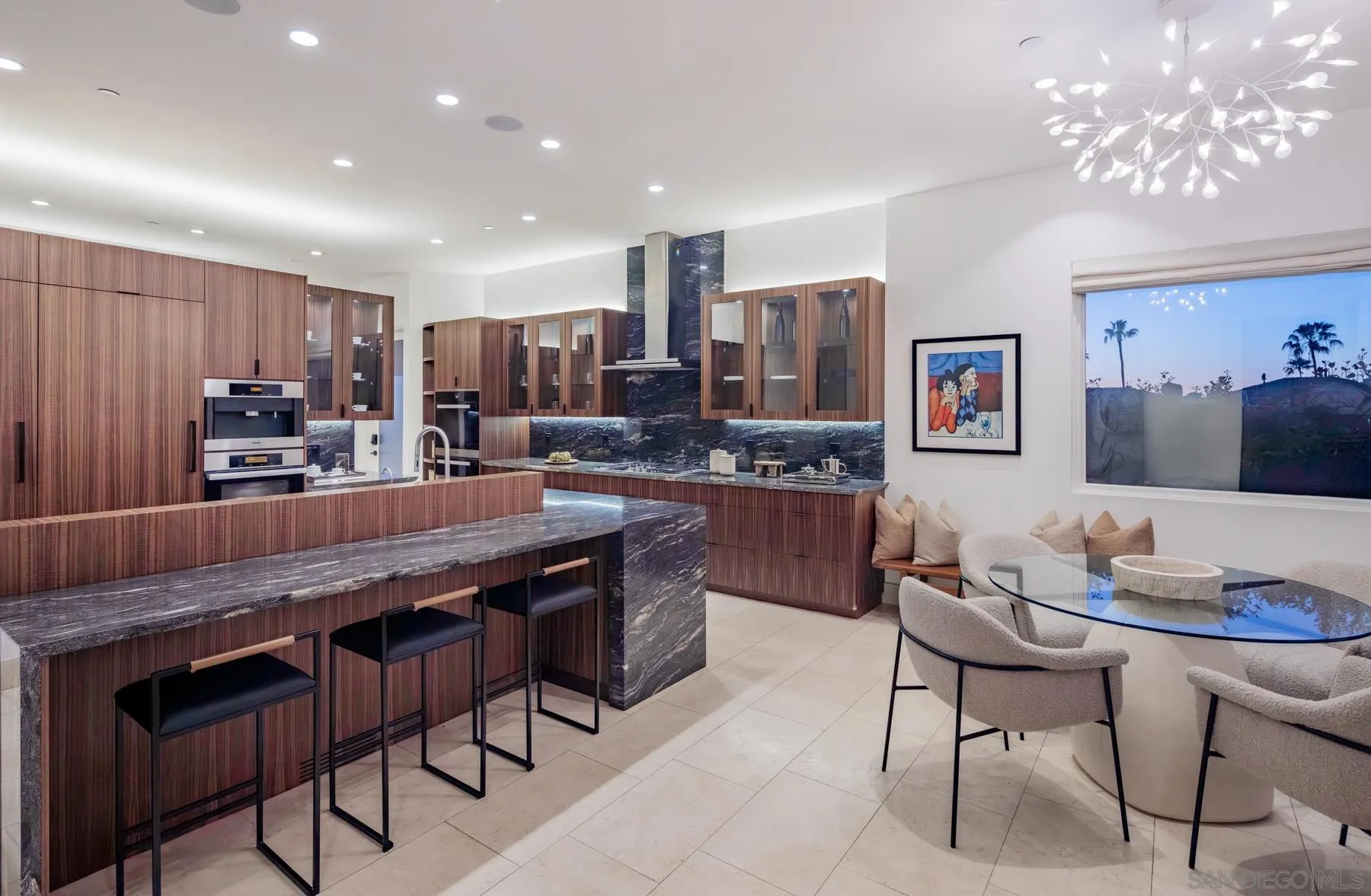 https://cdn.realtyfeed.com/cdn/127/260005761/db235429fe31b62a8ce5b4aaf17f23a8.webp