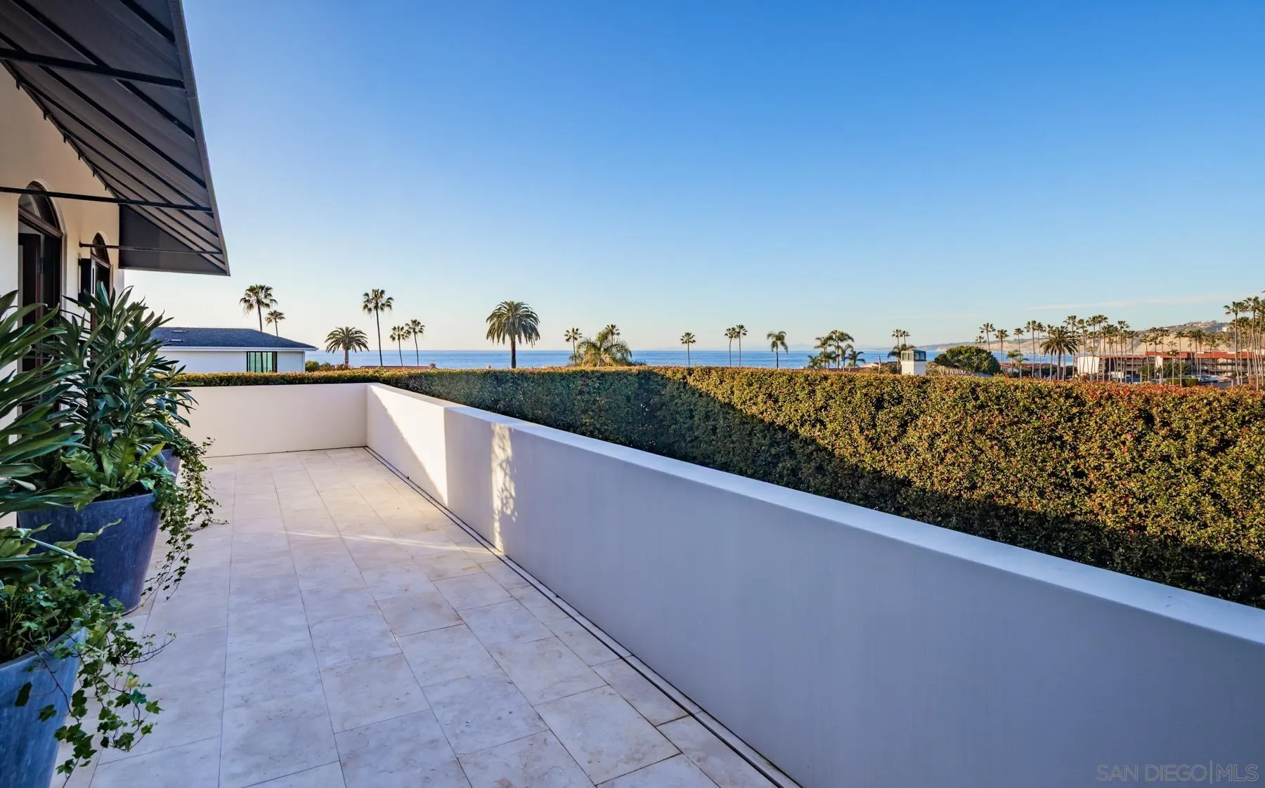 https://cdn.realtyfeed.com/cdn/127/260005761/dc3dc6c1a40be2f26f0729a97ab44c4e.webp