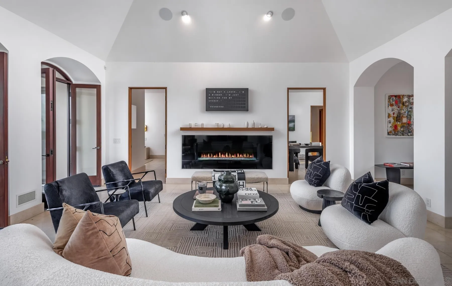 https://cdn.realtyfeed.com/cdn/127/260005761/f89ef20a7b356e6405d978634aaf53d8.webp