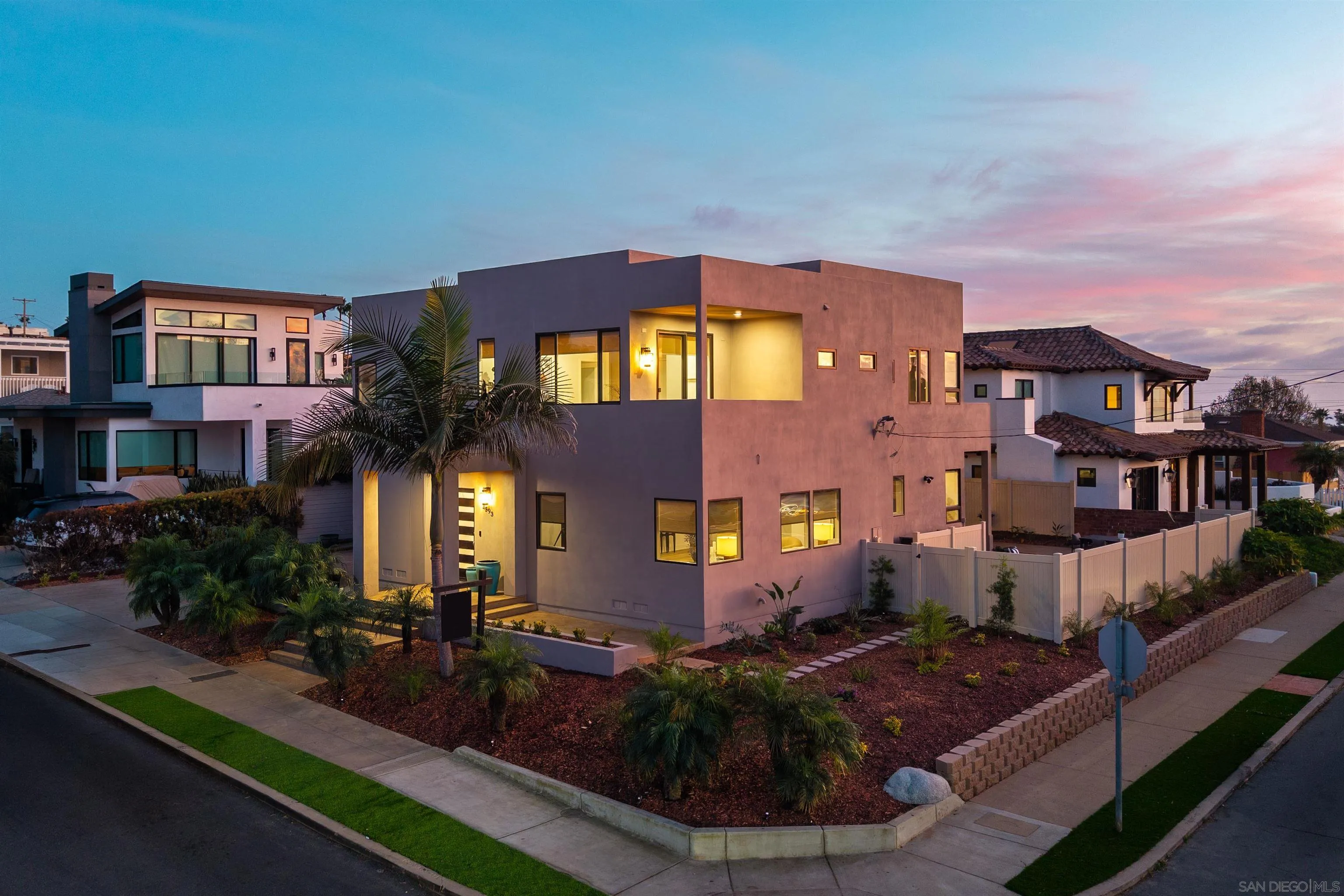https://cdn.realtyfeed.com/cdn/127/260005768/31743d6a222fca37197deff4900c4d65.webp