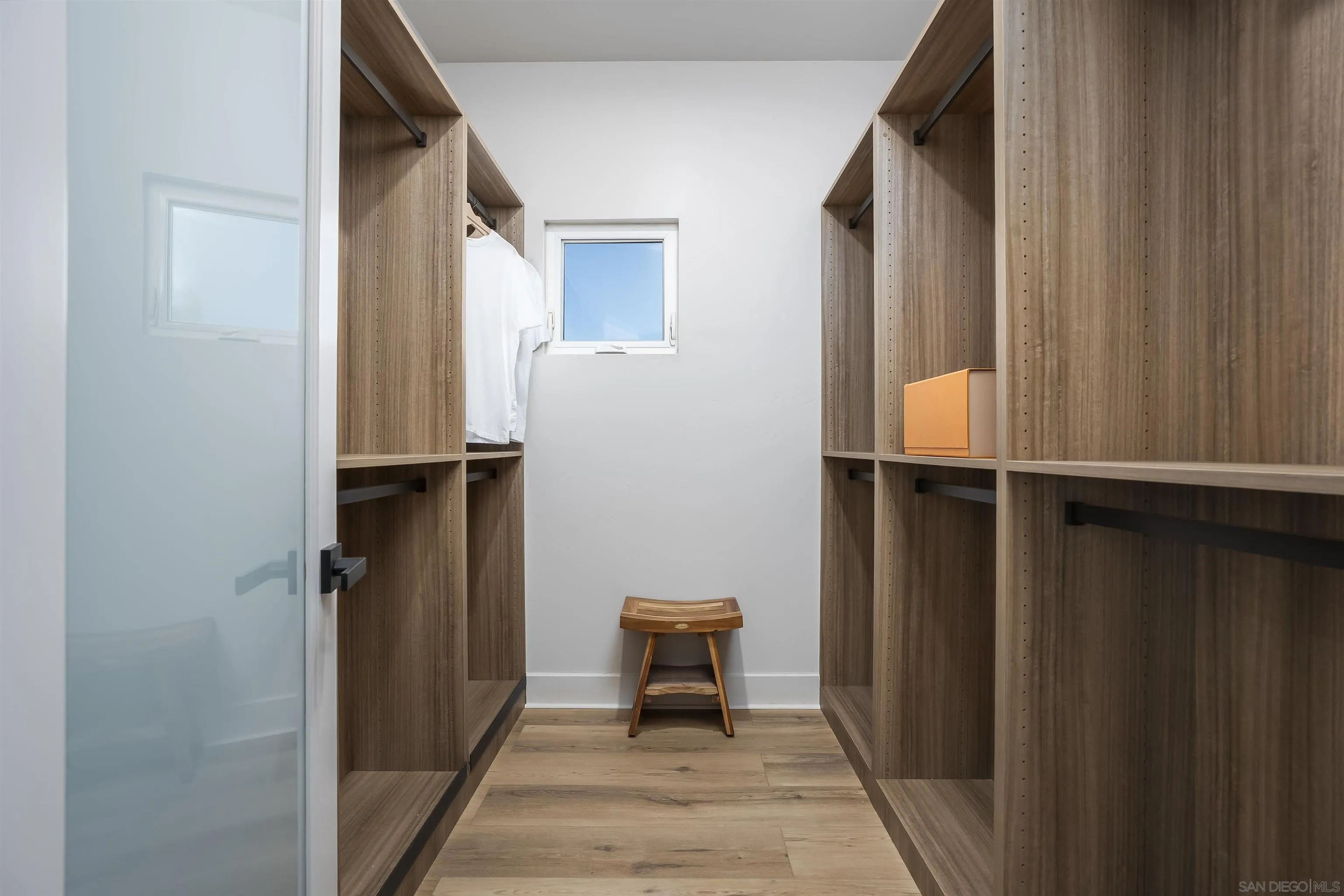 https://cdn.realtyfeed.com/cdn/127/260005768/70e426848db0b764551062d05c236180.webp