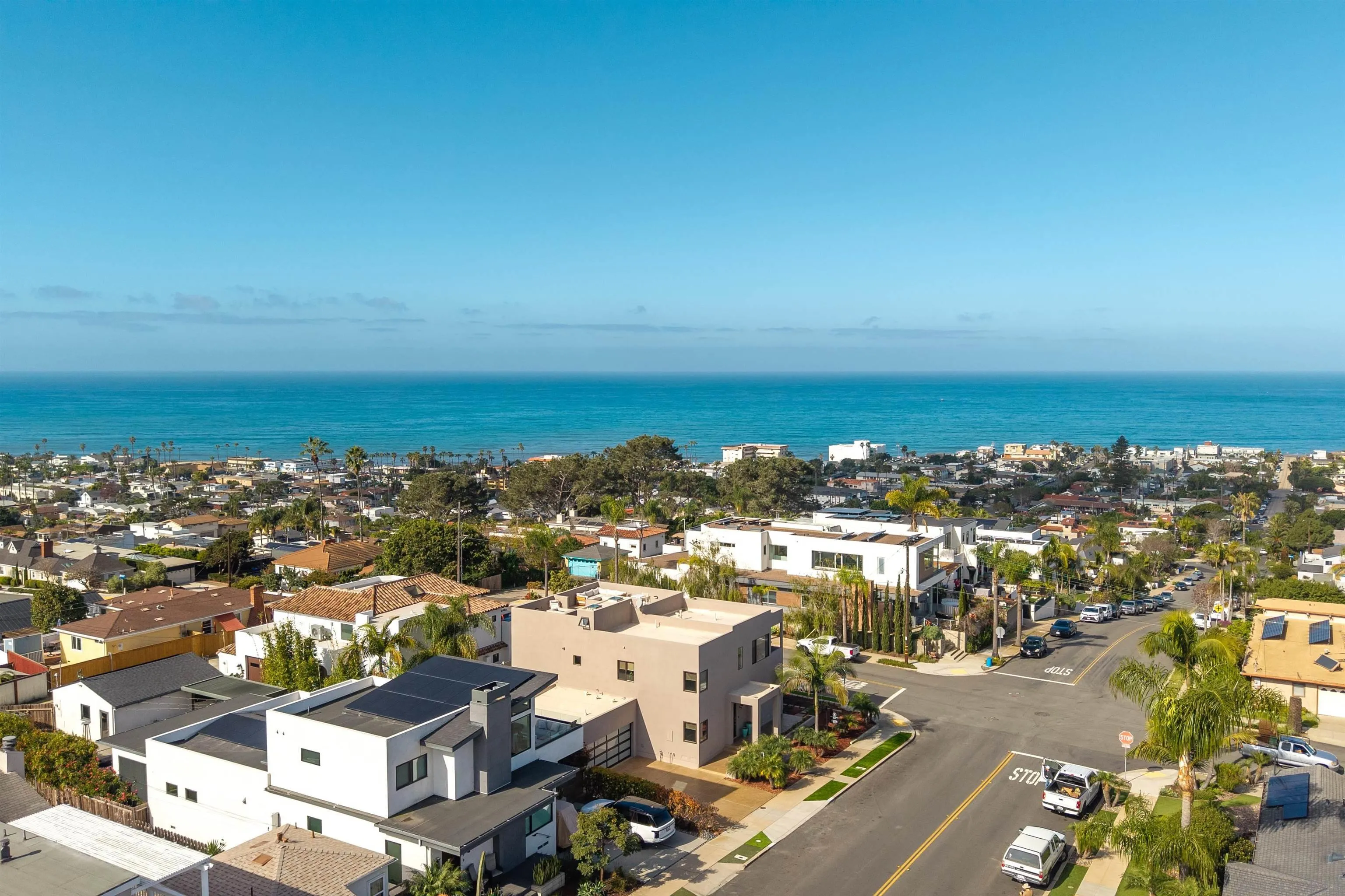 https://cdn.realtyfeed.com/cdn/127/260005768/93f251b85c1eef1160d4fce944203445.webp