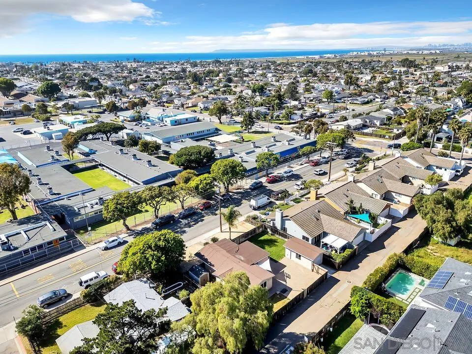 https://cdn.realtyfeed.com/cdn/127/260005771/7f248720c8427e6368dd7bc9d41f25c3.webp