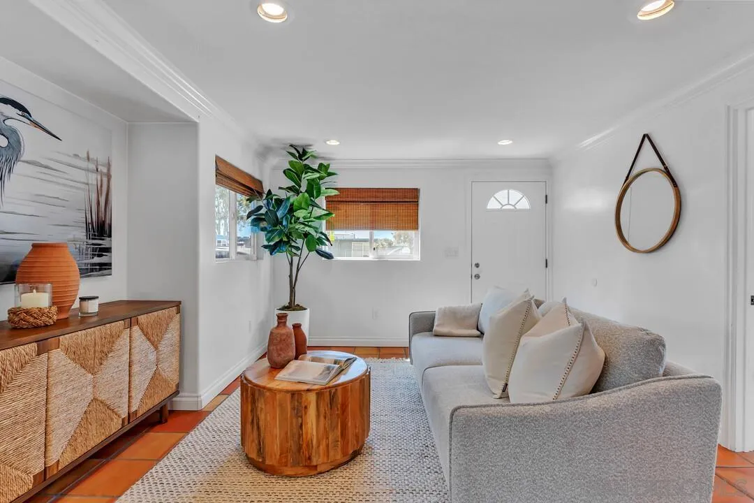 https://cdn.realtyfeed.com/cdn/127/260005771/ba096be543417c9e6ba4814e8f8b9475.webp