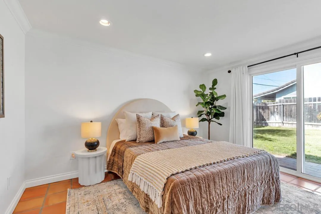 https://cdn.realtyfeed.com/cdn/127/260005771/e76902c46e3c4232e423d9213b0c796c.webp