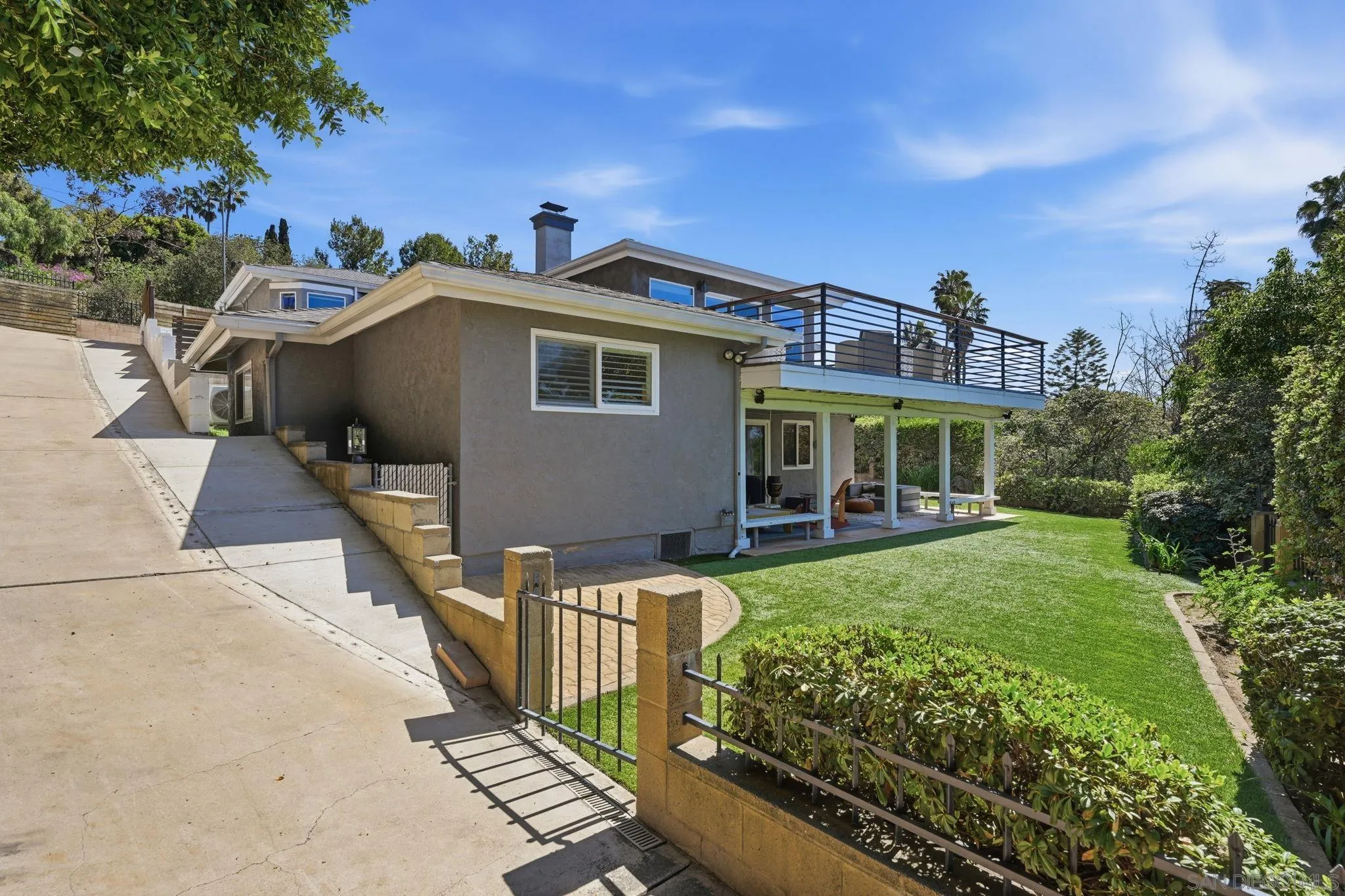 https://cdn.realtyfeed.com/cdn/127/260005777/9130d0706d51efbf518751e8108be7b8.webp