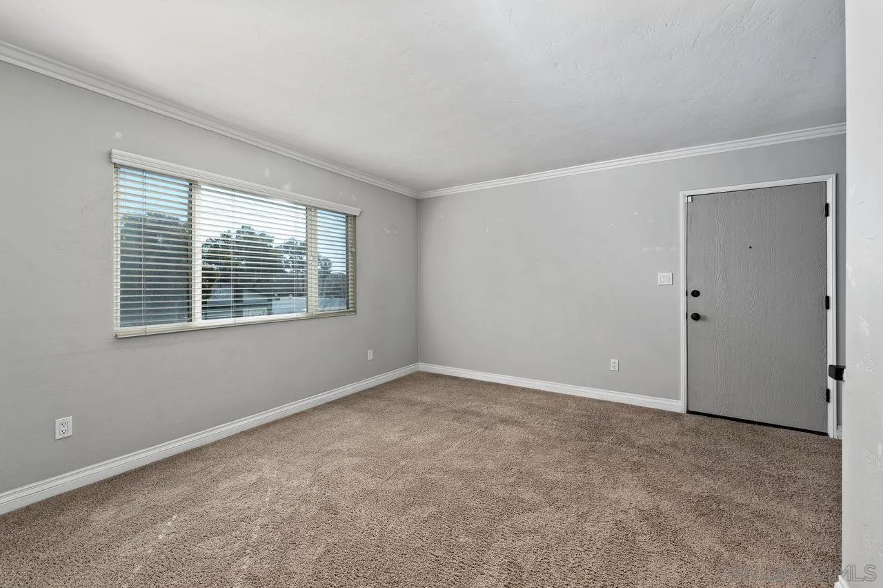 Photo #5: 260005780 Listing: Photo #5