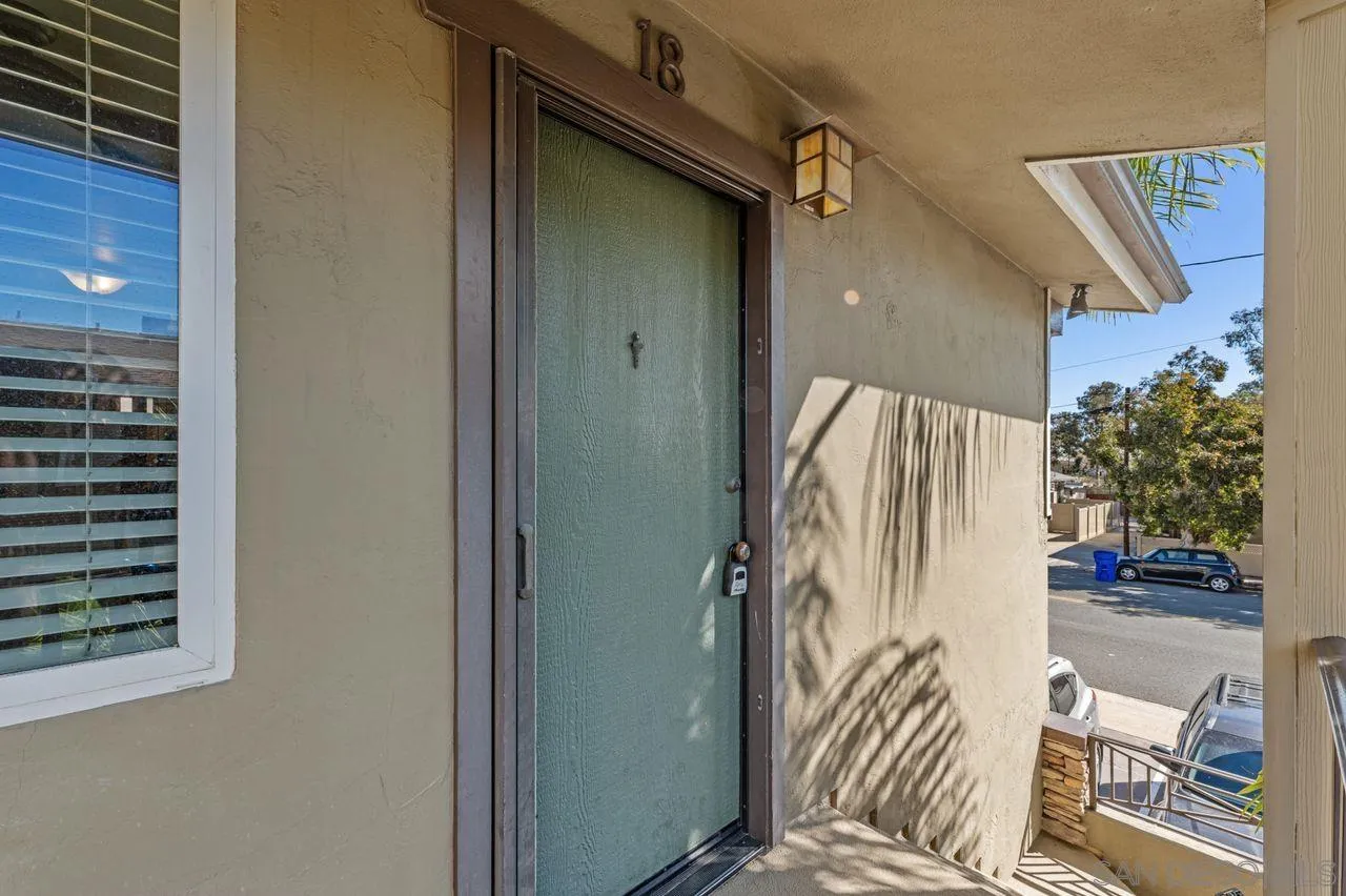 Photo #2: 260005780 Listing: Photo #2