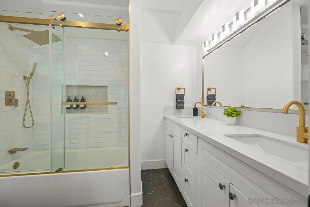 Photo #20: 260005784 Listing: Photo #20