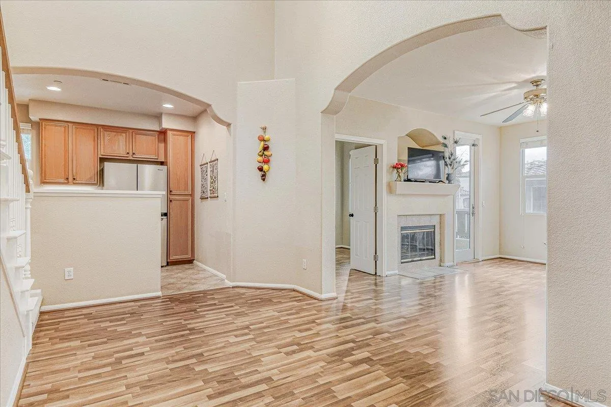 Photo #5: 260005789 Listing: Photo #5