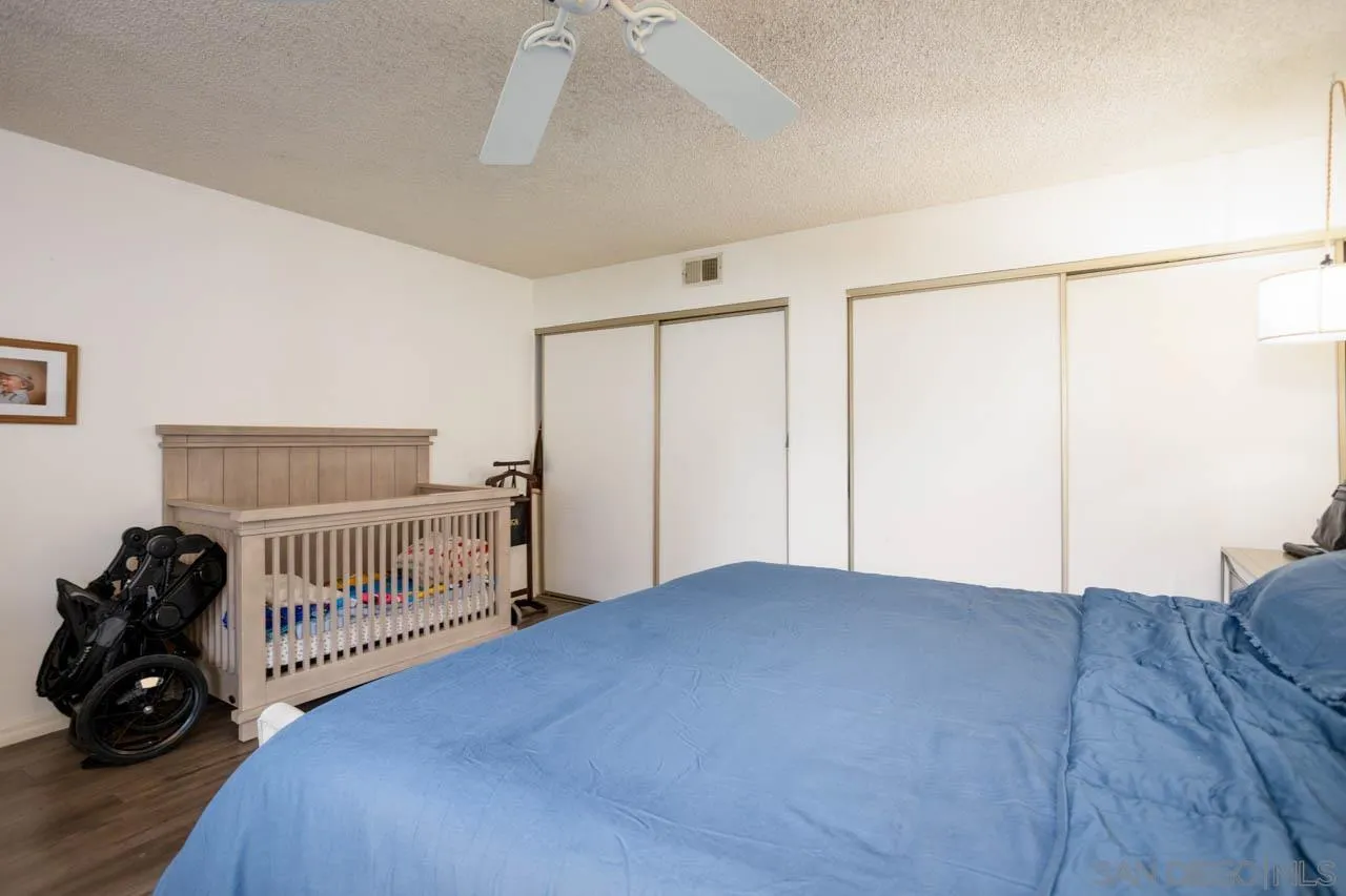 https://cdn.realtyfeed.com/cdn/127/260005793/59e67bc77f9926d363fef630f8c5eff3.webp