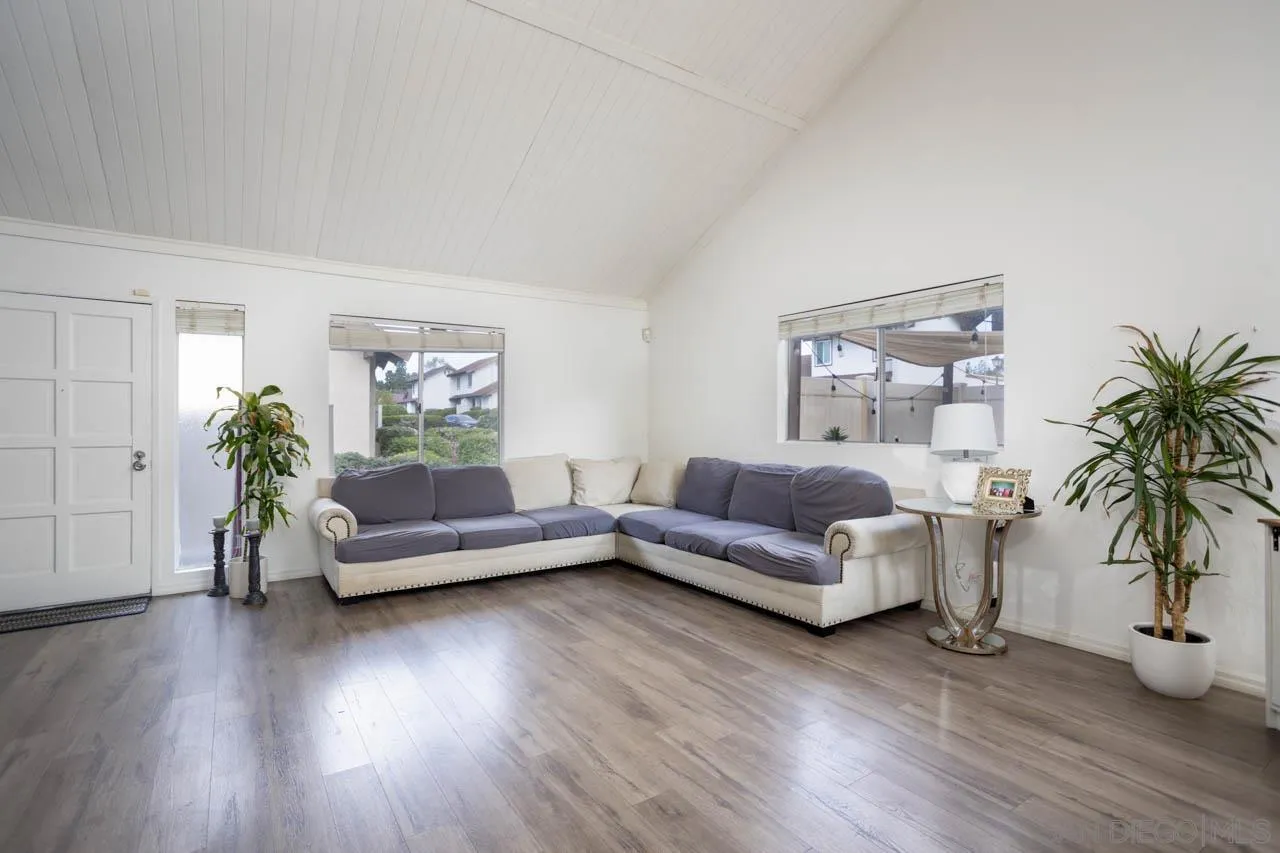 https://cdn.realtyfeed.com/cdn/127/260005793/9140f0e34bc3e3c3ff76a6f9128ac127.webp