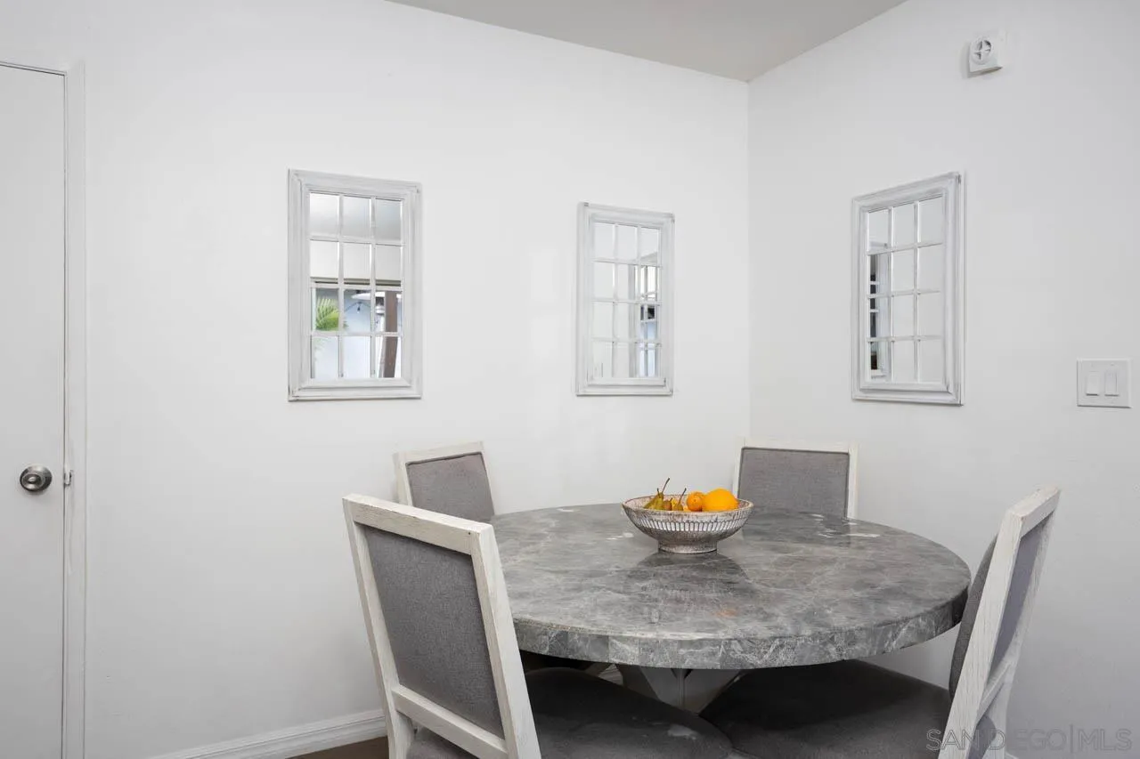 https://cdn.realtyfeed.com/cdn/127/260005793/adcb9393295539763c032686313d02d3.webp