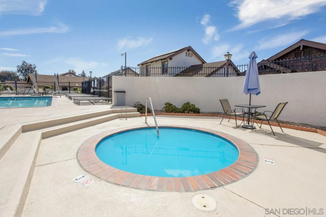 https://cdn.realtyfeed.com/cdn/127/260005793/b42d0b7c5cd4a1aeb9a5487180a1e5ec.webp
