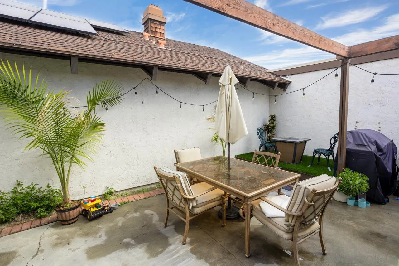 https://cdn.realtyfeed.com/cdn/127/260005793/f0e05686acc15f38e9ad5585c12103de.webp