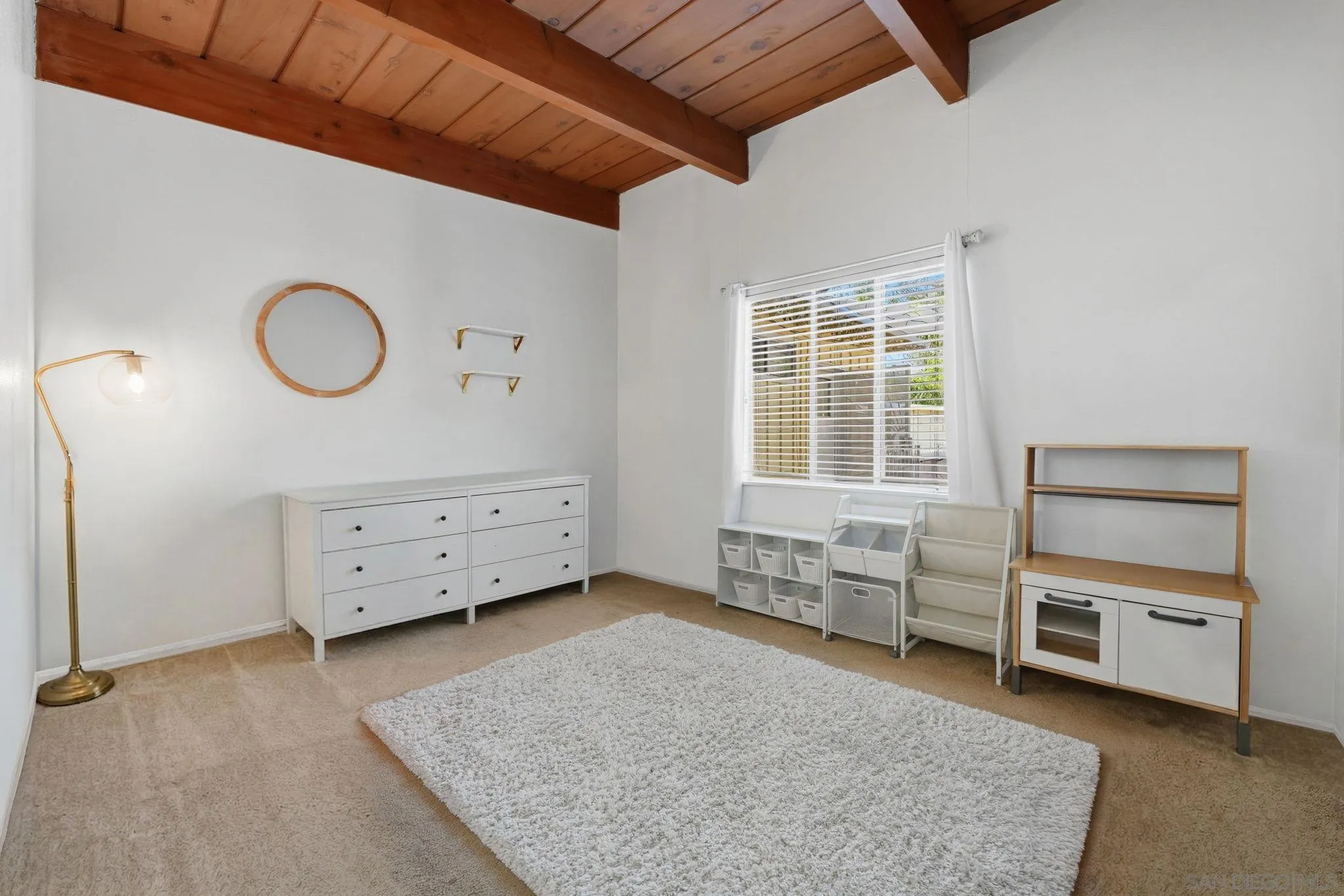 https://cdn.realtyfeed.com/cdn/127/260005795/1b049a96ac7e0a42ef5831bfa3b8817f.webp