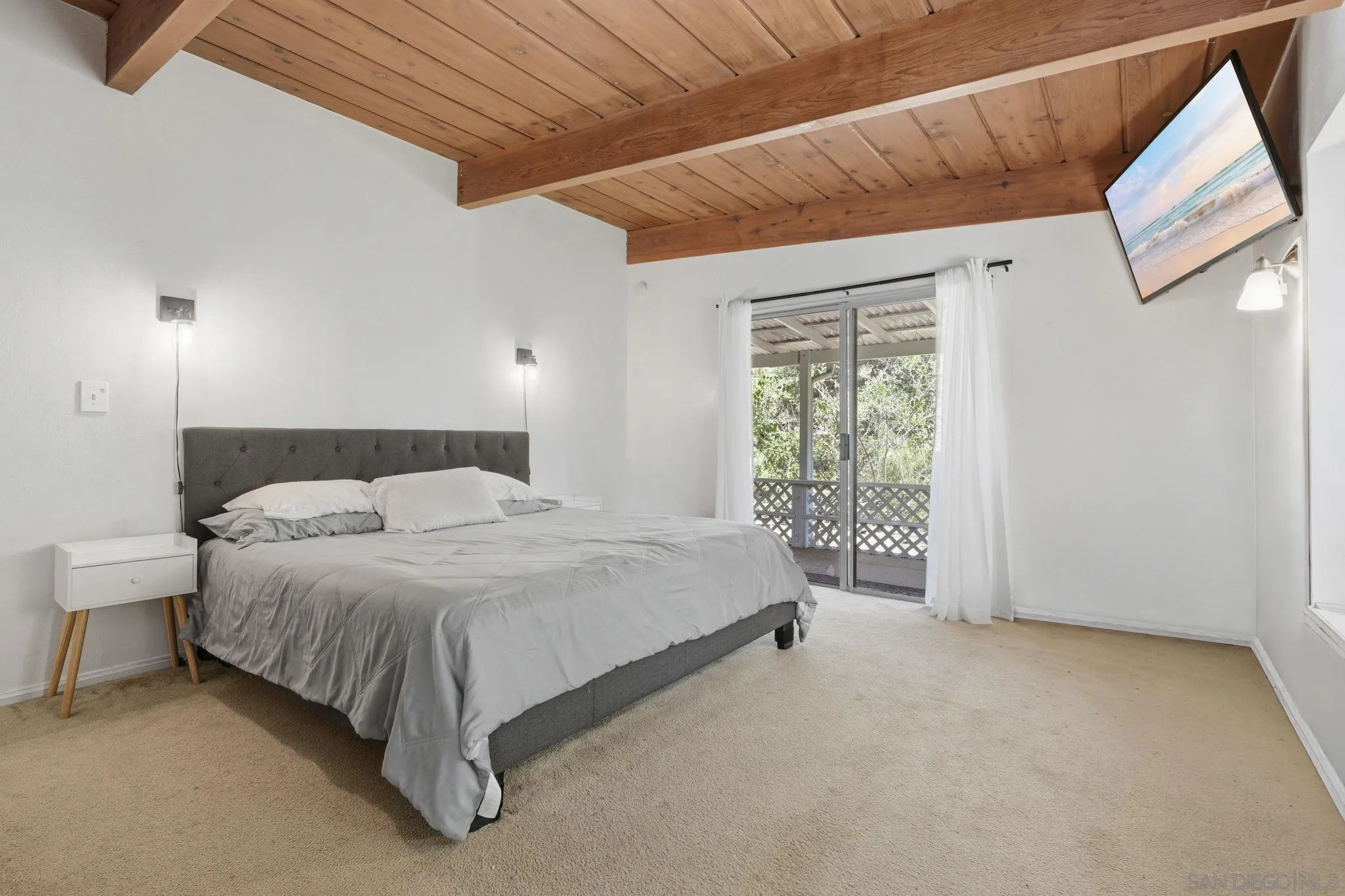 https://cdn.realtyfeed.com/cdn/127/260005795/249573b86be2fc486372a6c2a344e2f1.webp