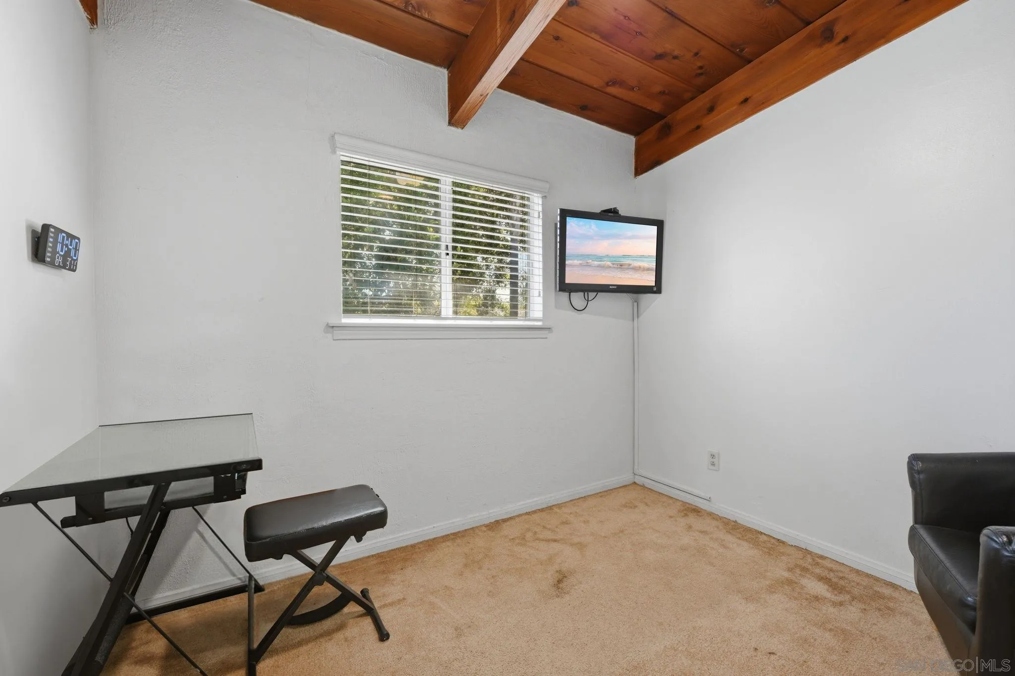 https://cdn.realtyfeed.com/cdn/127/260005795/d42cbadc50f242464d80e59979862e17.webp