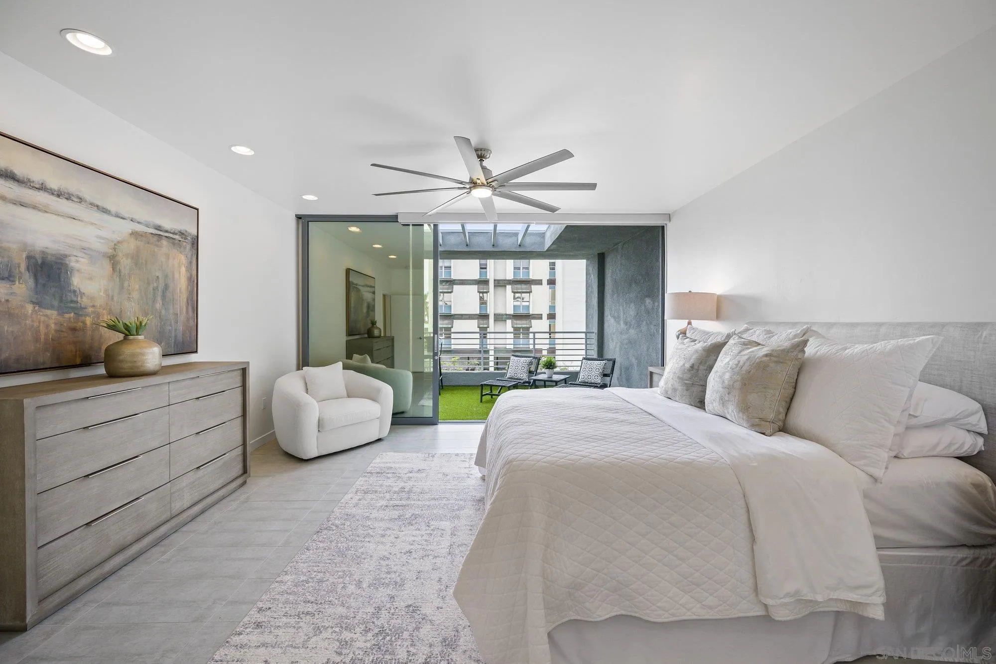 Photo #8: 260005799 Listing: Photo #8