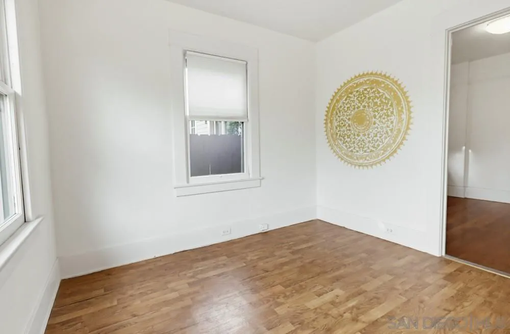 https://cdn.realtyfeed.com/cdn/127/260005805/3daa0abf0dd57739db278049921153a4.webp