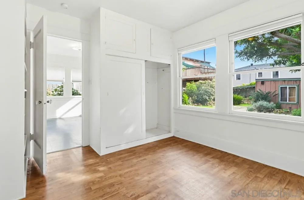 https://cdn.realtyfeed.com/cdn/127/260005805/e8727a0969e148cce6880e220504822a.webp
