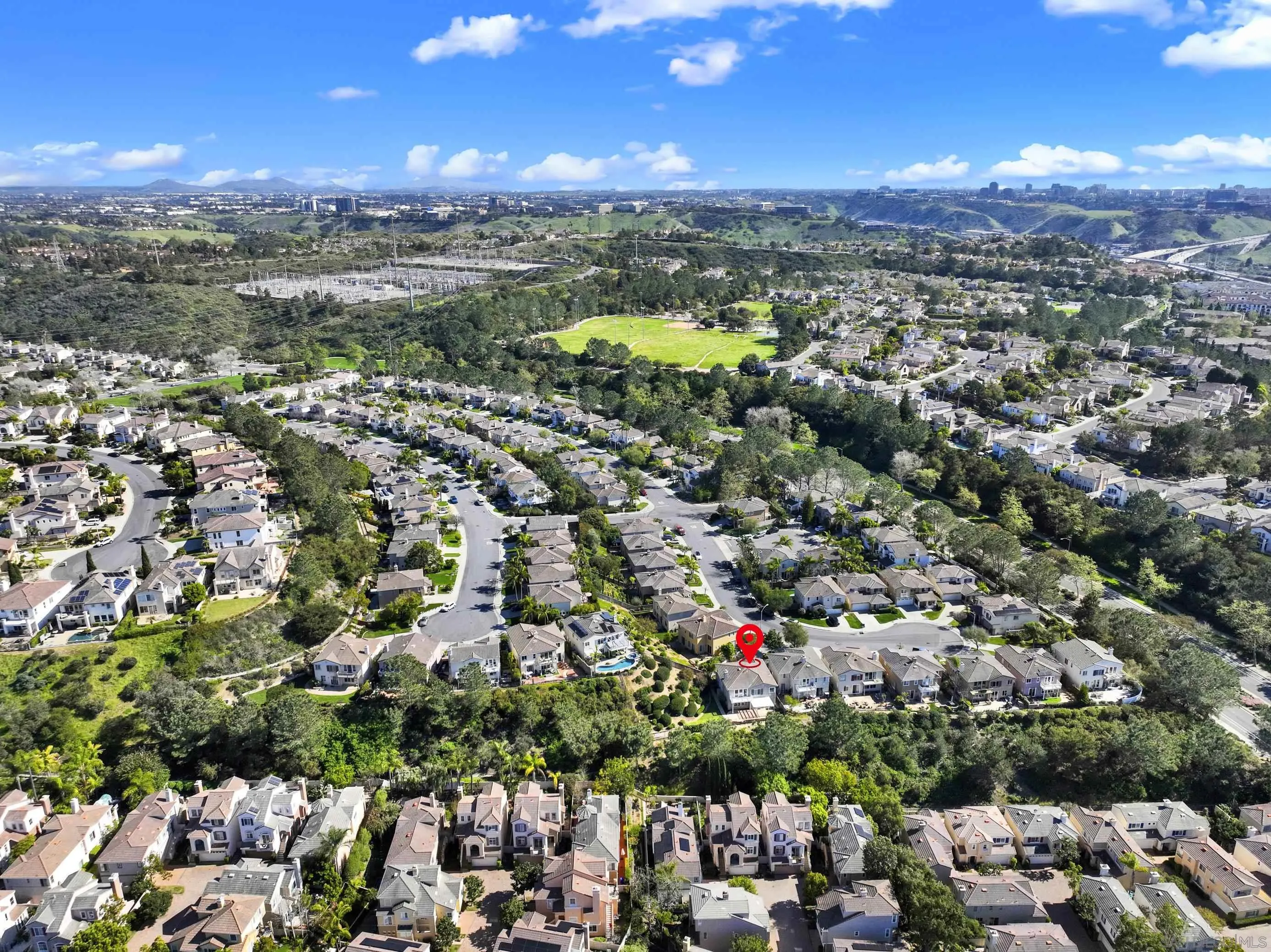 https://cdn.realtyfeed.com/cdn/127/260005807/15b7916e325f8e4c30ff1d63d8961b4f.webp