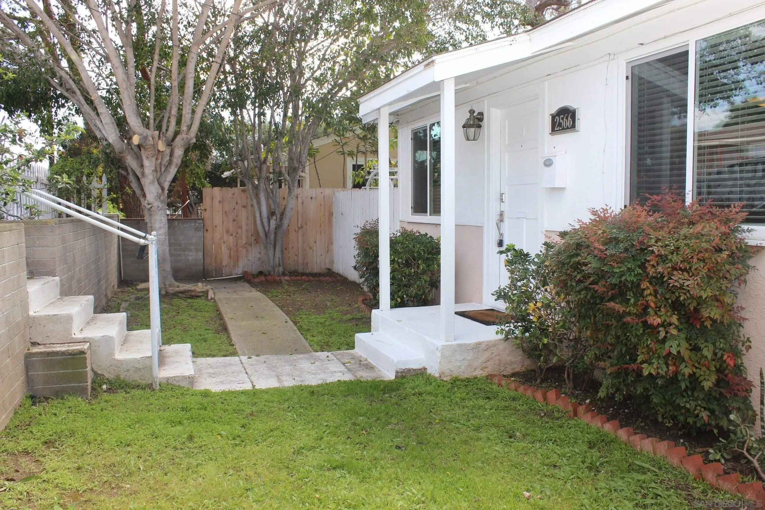 https://cdn.realtyfeed.com/cdn/127/260005810/6fe7f972dc8399f2392b3b883fab7e15.webp