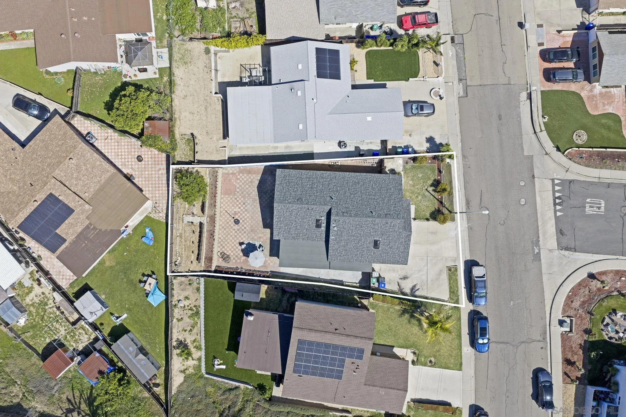 https://cdn.realtyfeed.com/cdn/127/260005812/968445a648a40d3923b104c8751abc80.webp