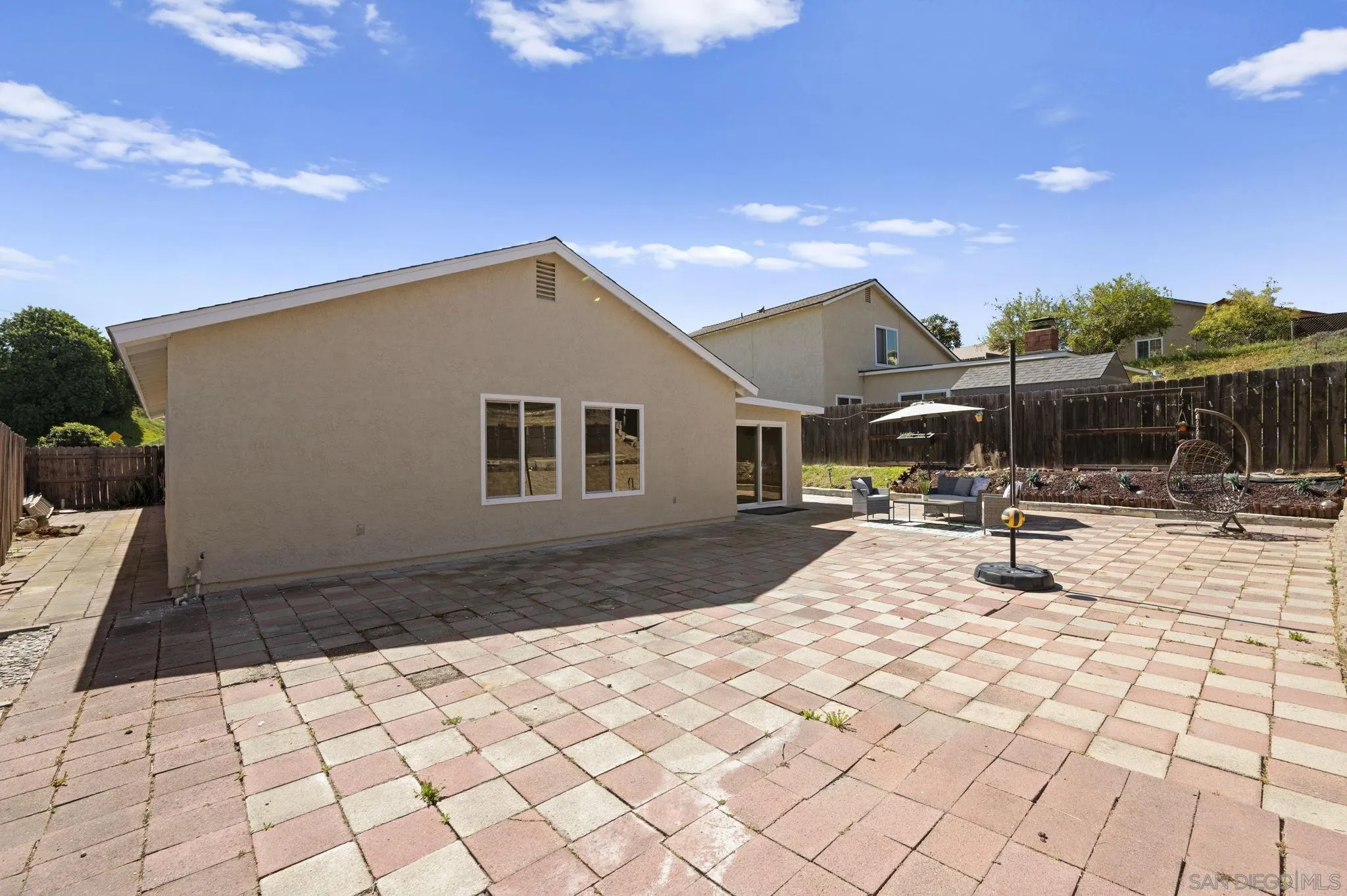 https://cdn.realtyfeed.com/cdn/127/260005812/e1cc0ede5c998814c37ccf56cbf77f64.webp
