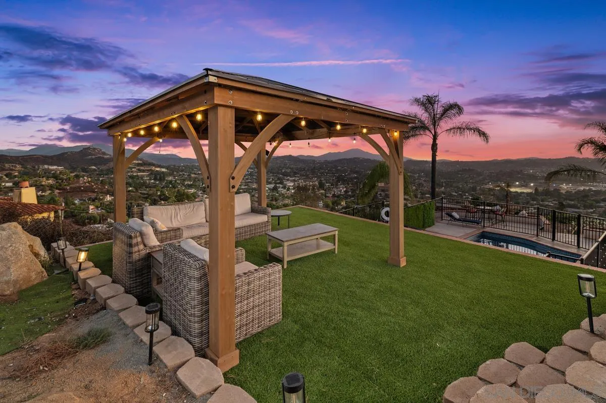 https://cdn.realtyfeed.com/cdn/127/260005815/5c4e555987e880833a853019edfd217f.webp