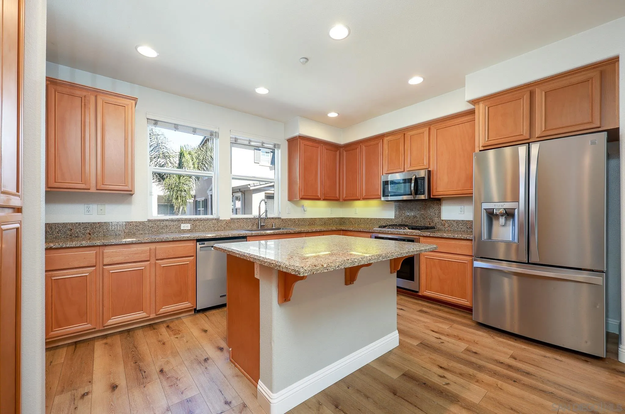 Photo #6: 260005816 Listing: Photo #6