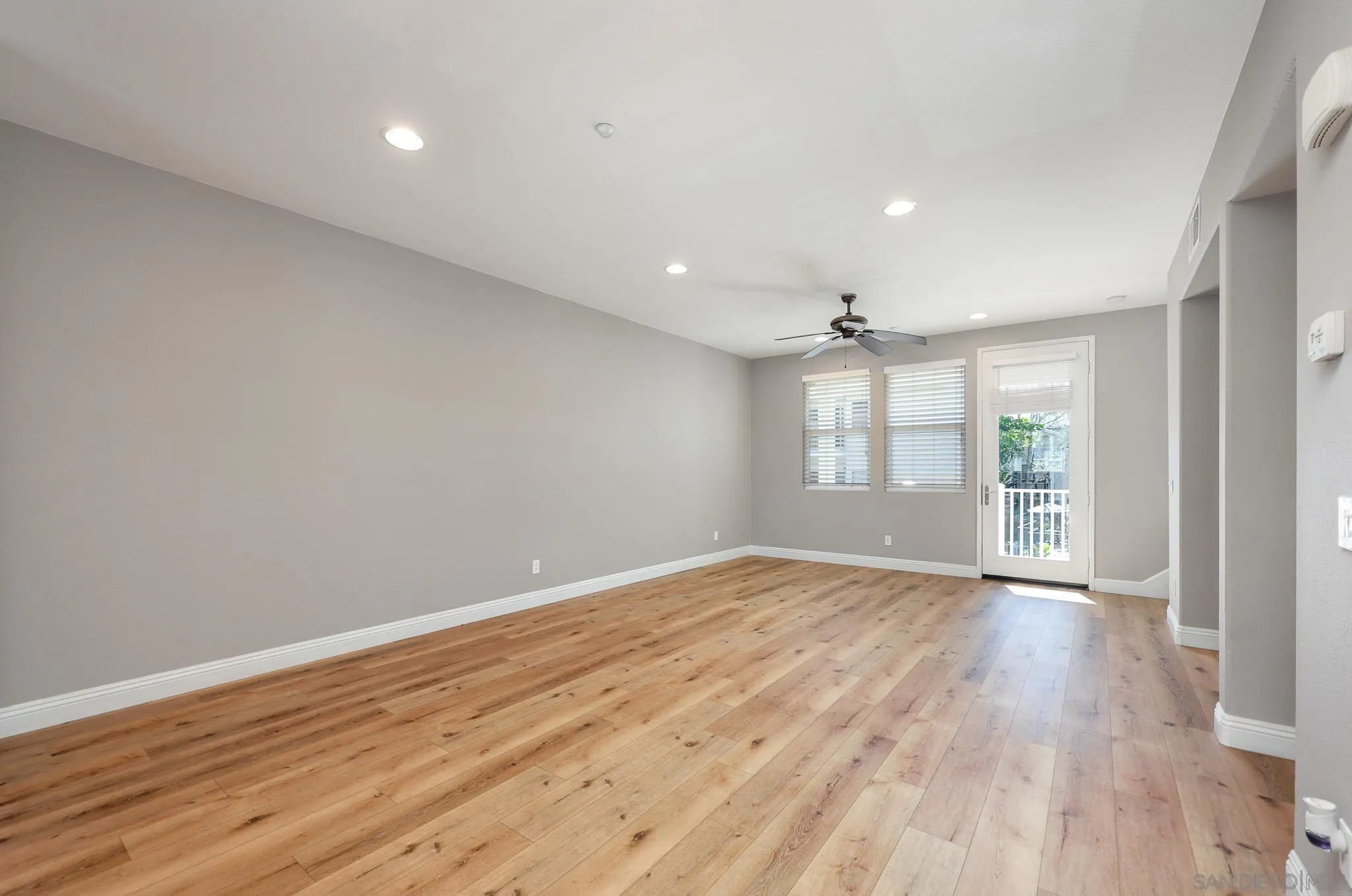 Photo #4: 260005816 Listing: Photo #4