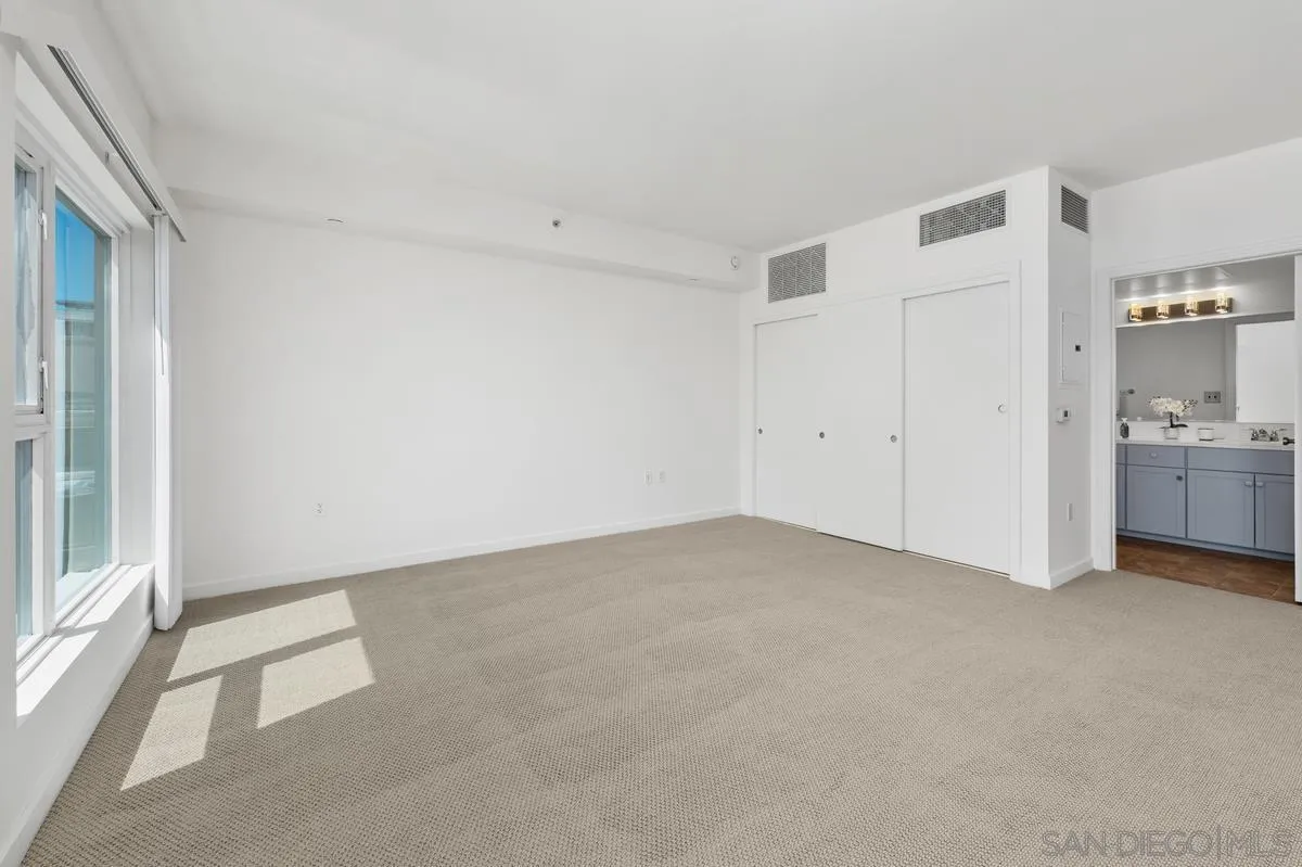 Photo #17: 260005821 Listing: Photo #17