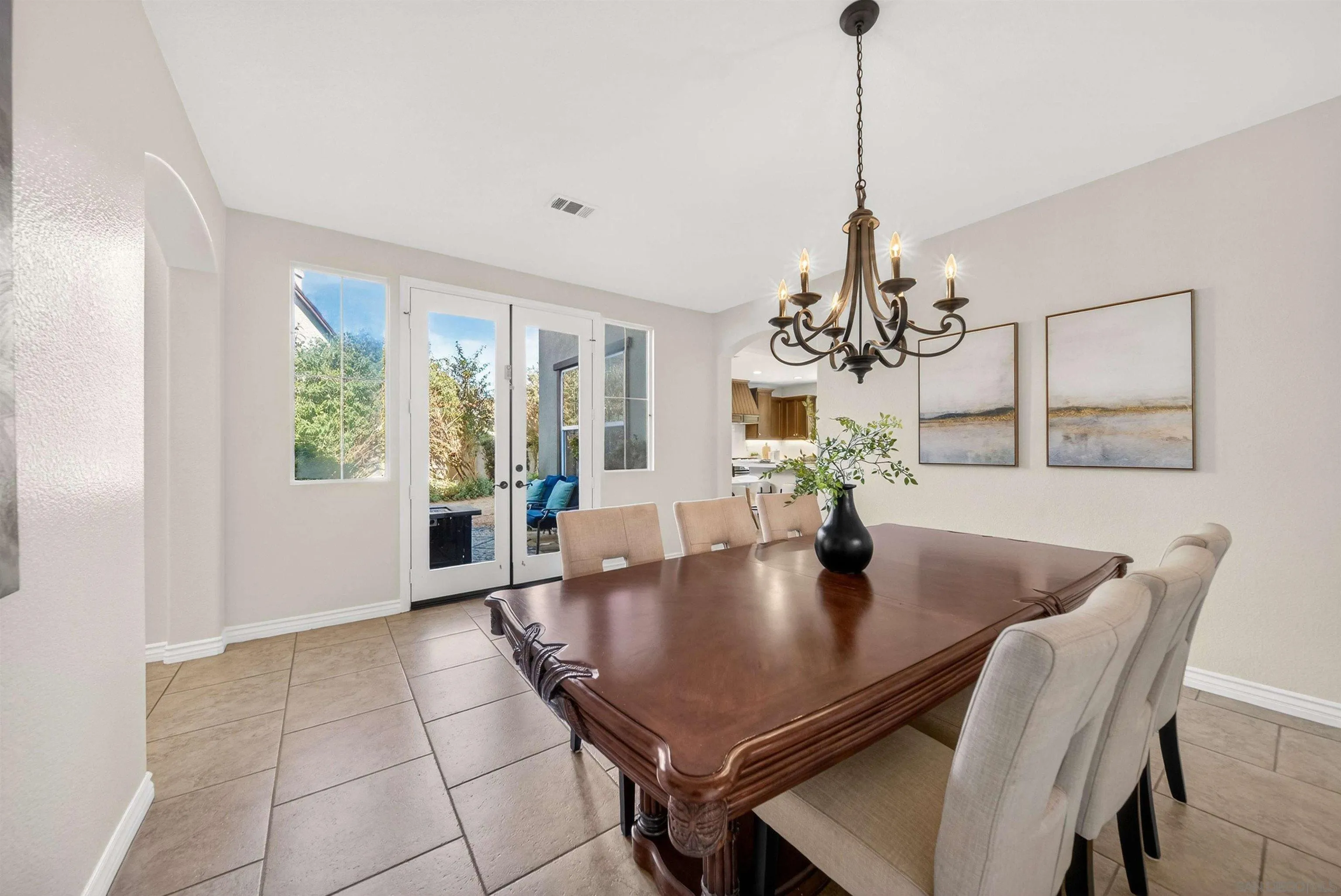 https://cdn.realtyfeed.com/cdn/127/260005825/4a2ded6afcf7c0284f4d5f5e2b537b9a.webp